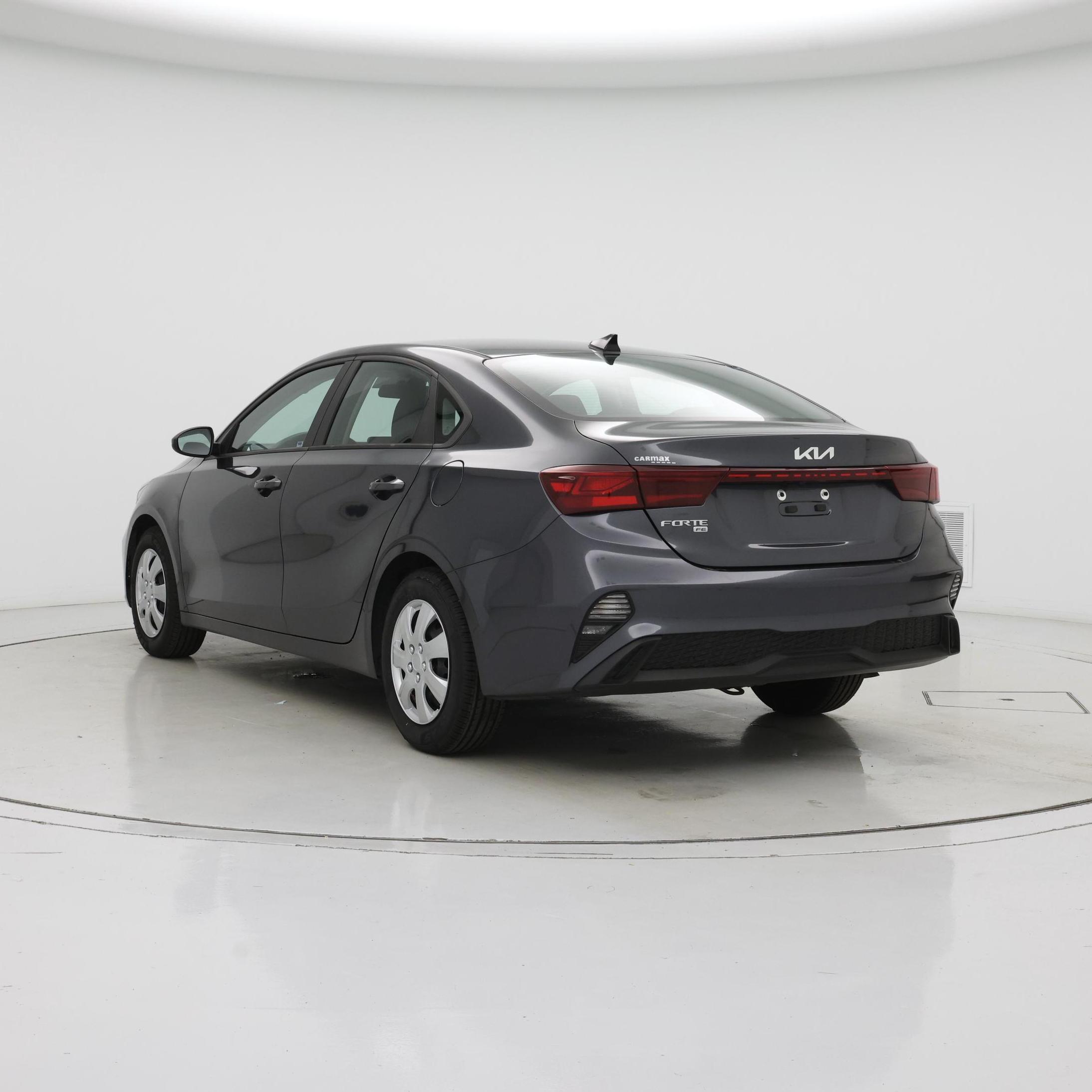 Thumbnail: 2022 Kia Forte - 2