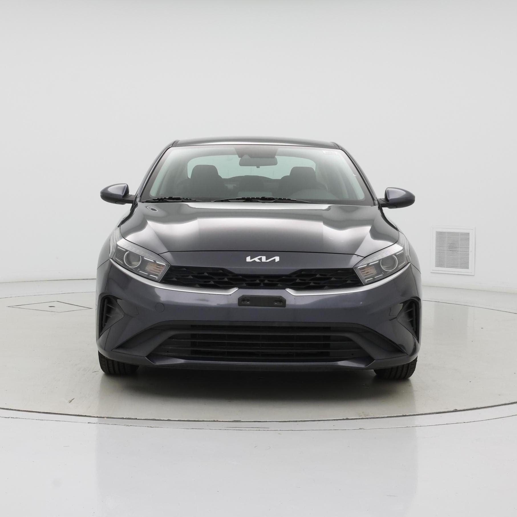 Thumbnail: 2022 Kia Forte - 5