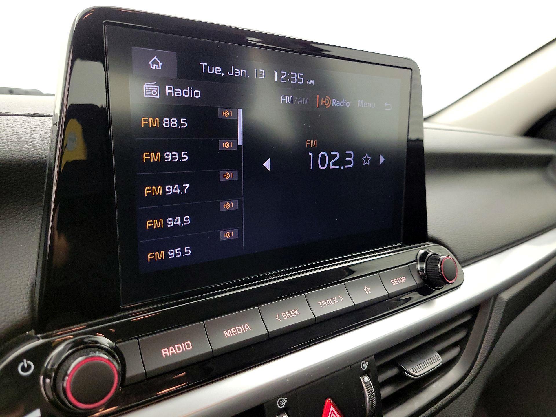 Thumbnail: 2024 Kia Forte - 15