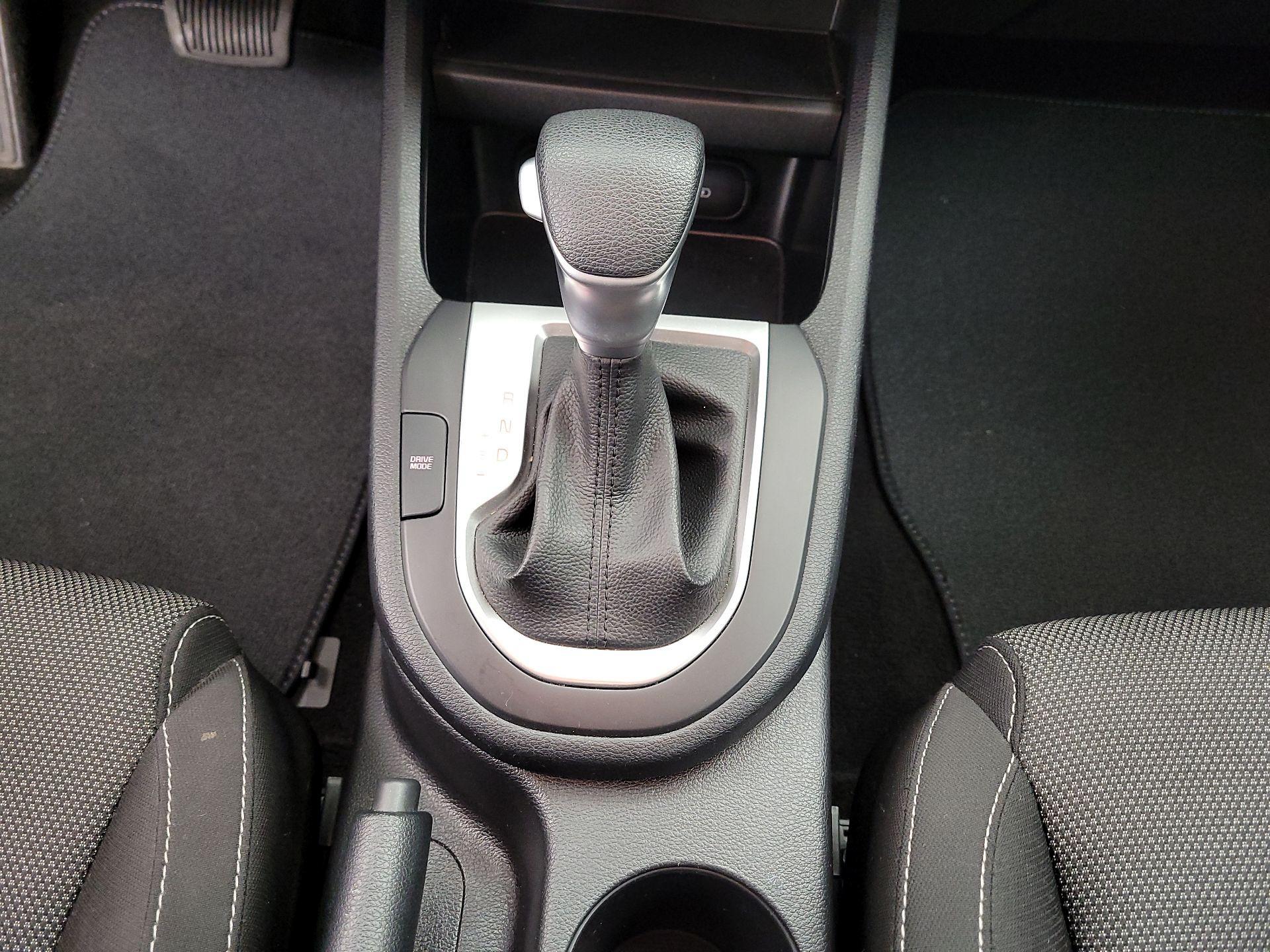 Thumbnail: 2024 Kia Forte - 17