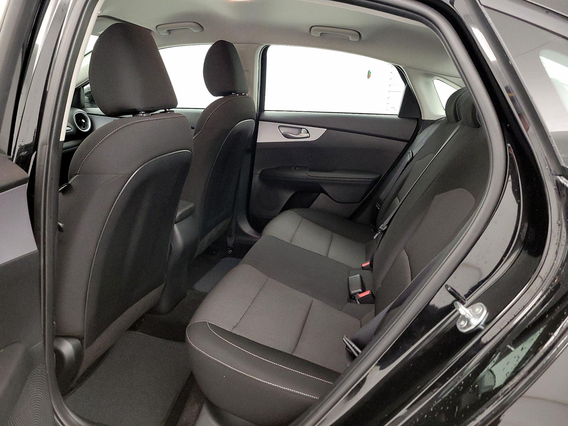 Thumbnail: 2024 Kia Forte - 19