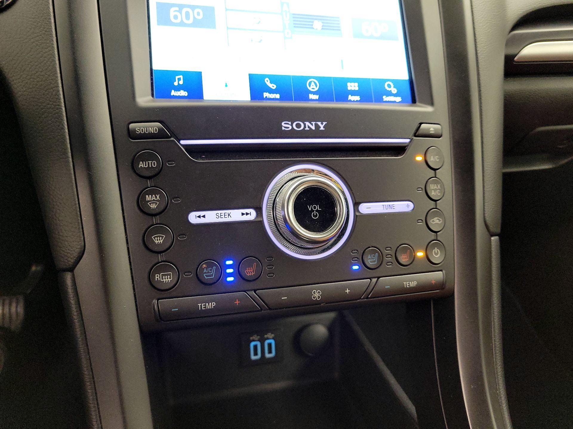 Thumbnail: 2020 Ford Fusion - 17