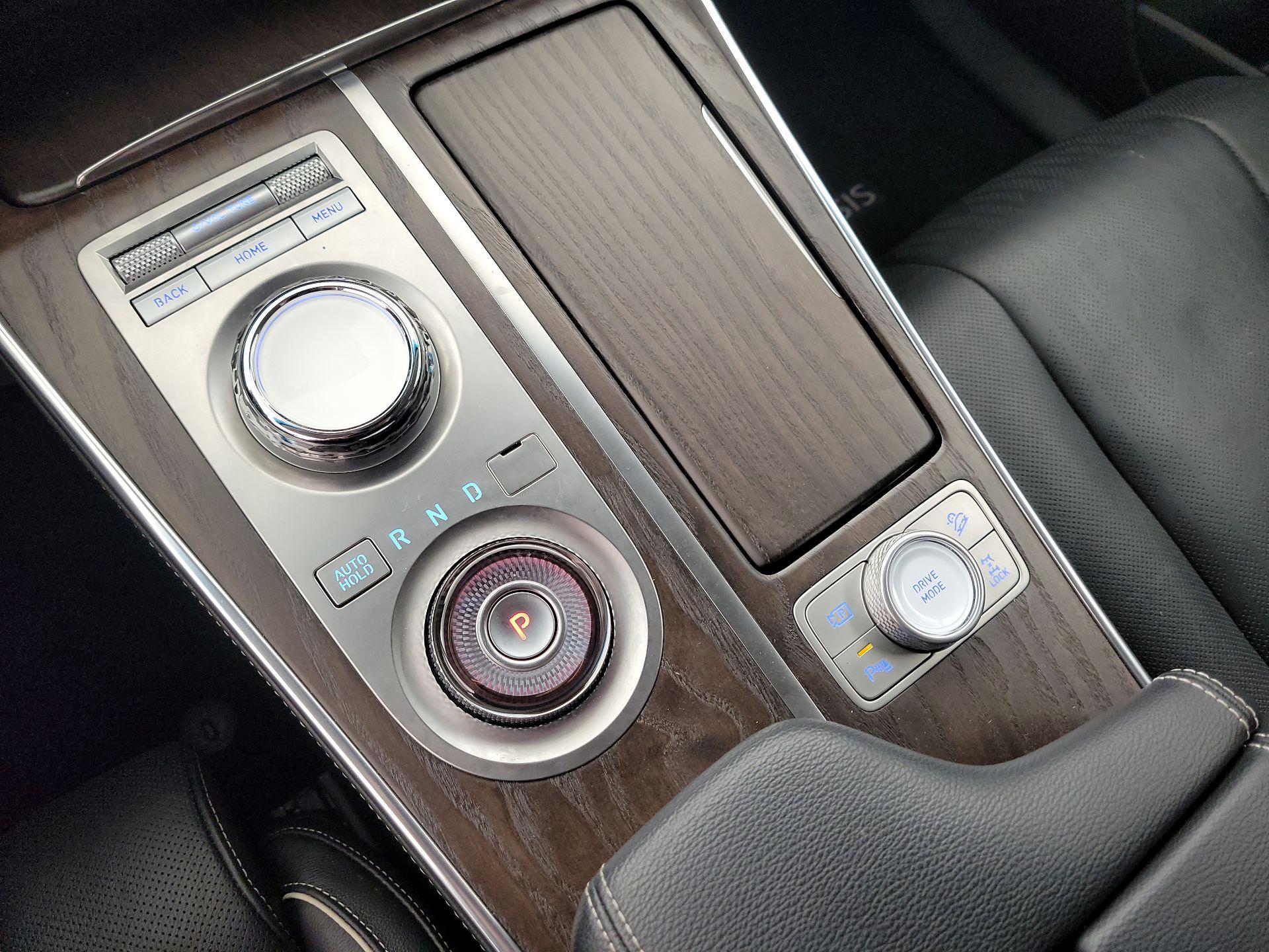 Thumbnail: 2024 Genesis GV80 - 18