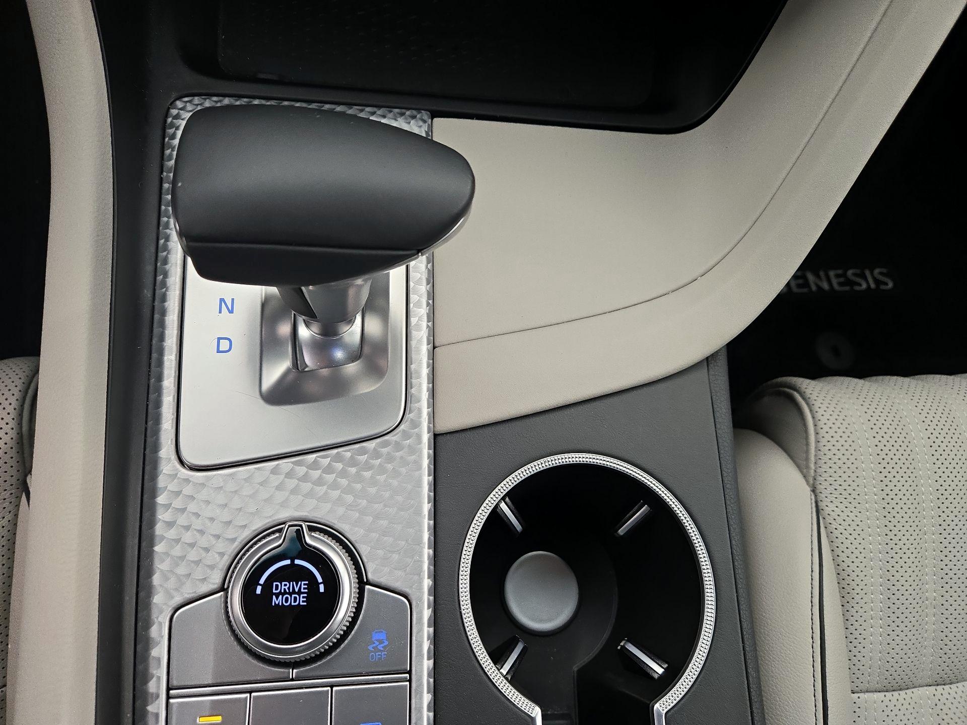 Thumbnail: 2023 Genesis G70 - 18