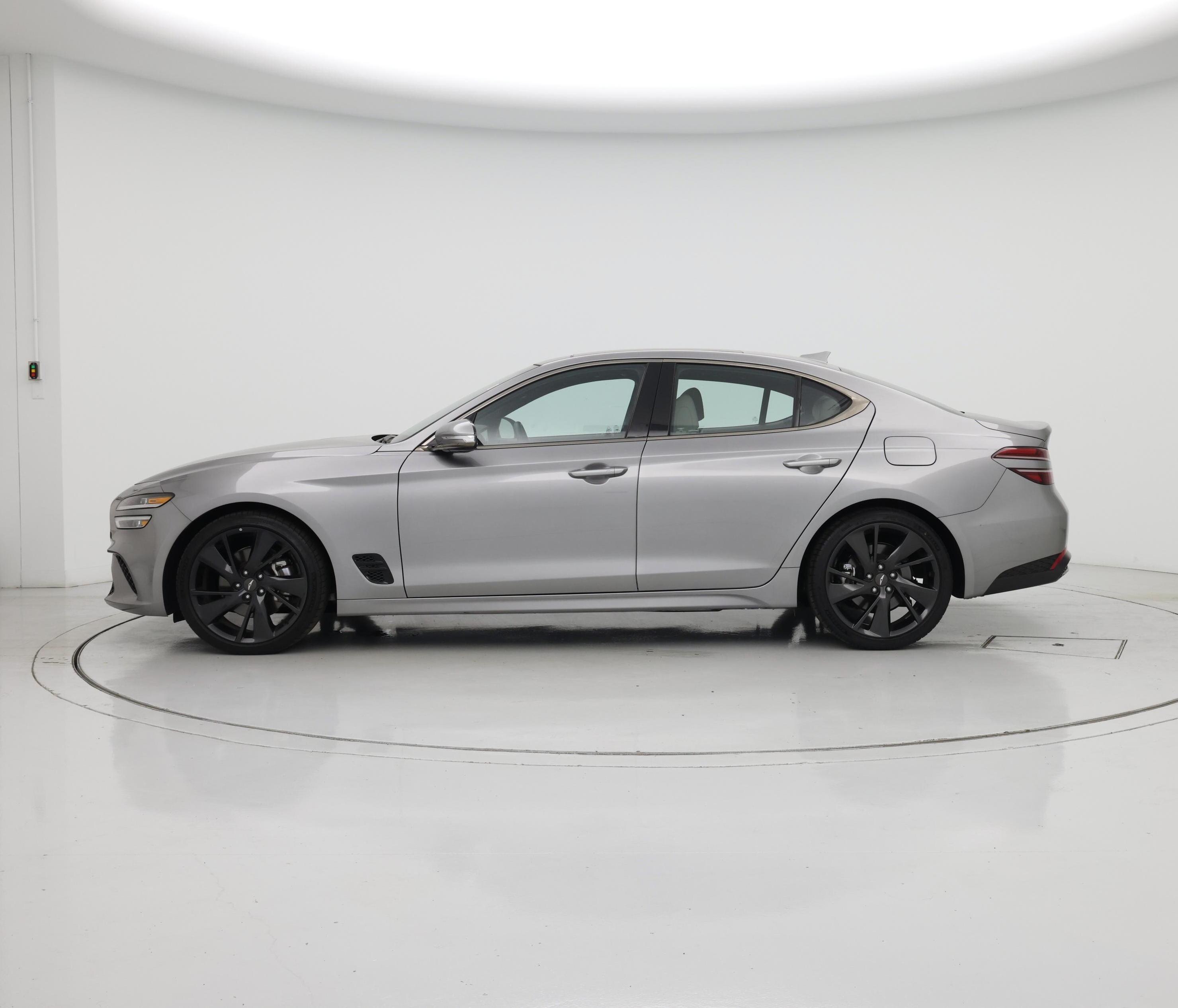 Thumbnail: 2023 Genesis G70 - 3