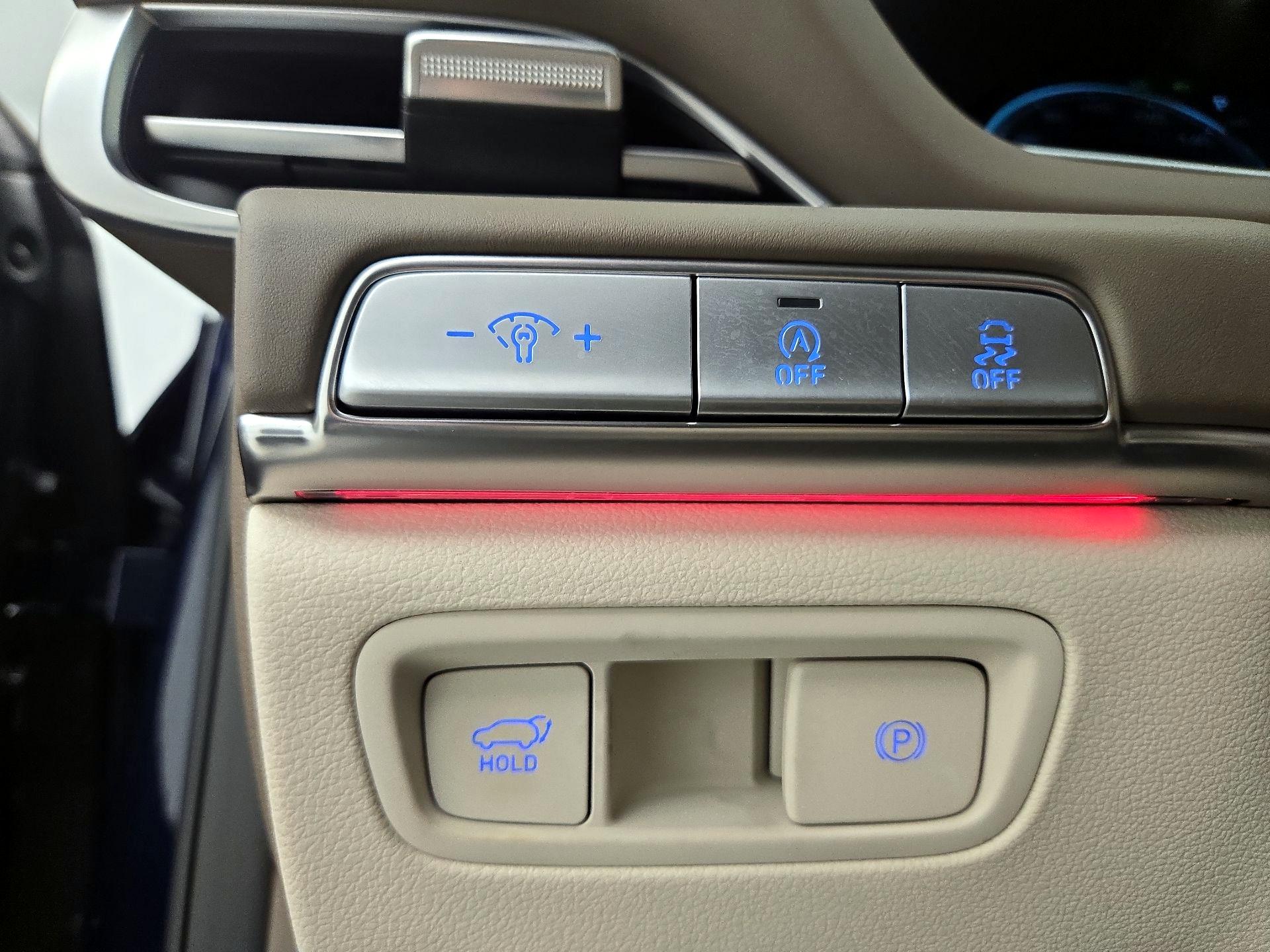 Thumbnail: 2024 Genesis GV80 - 13