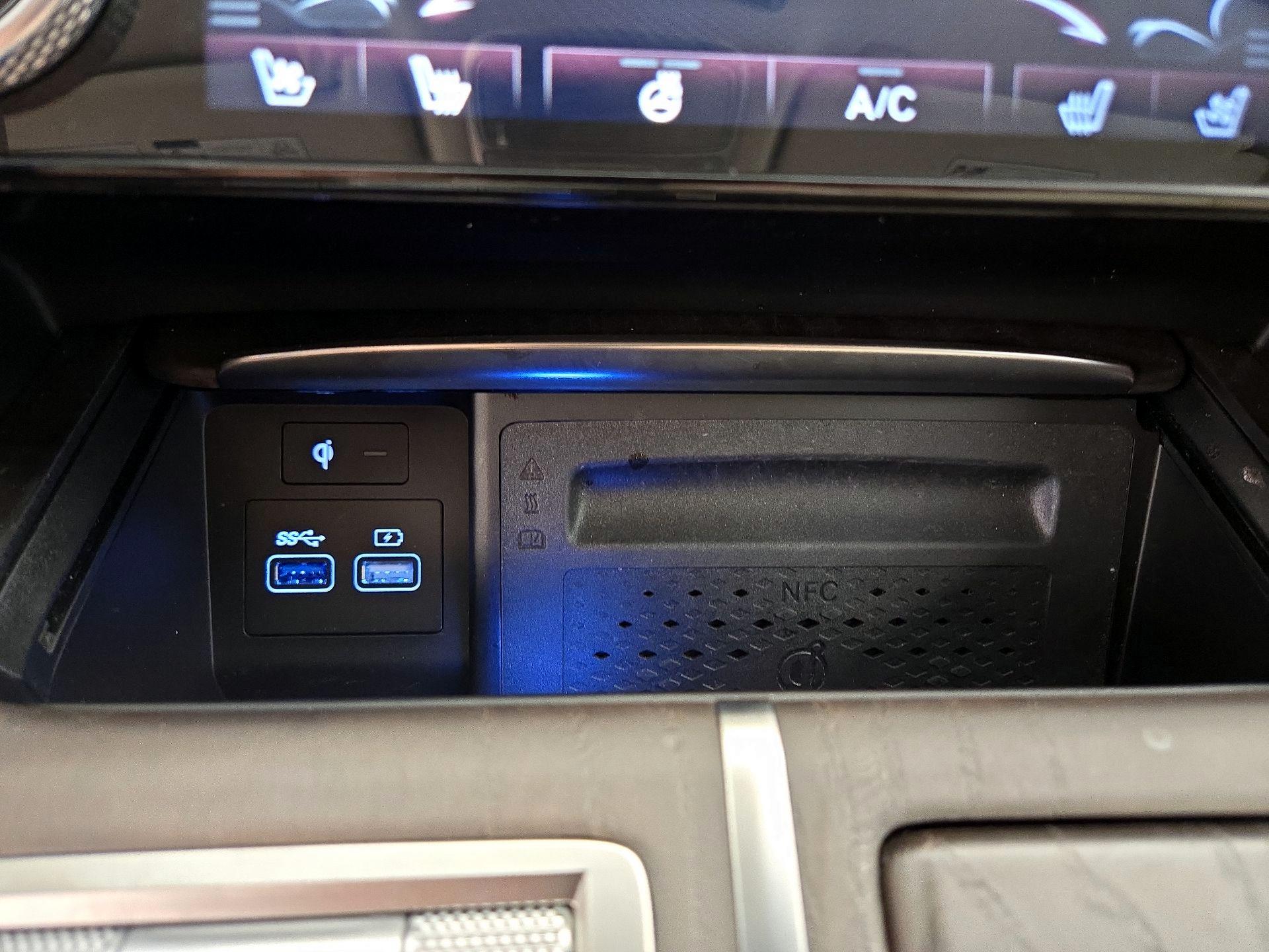 Thumbnail: 2024 Genesis GV80 - 19