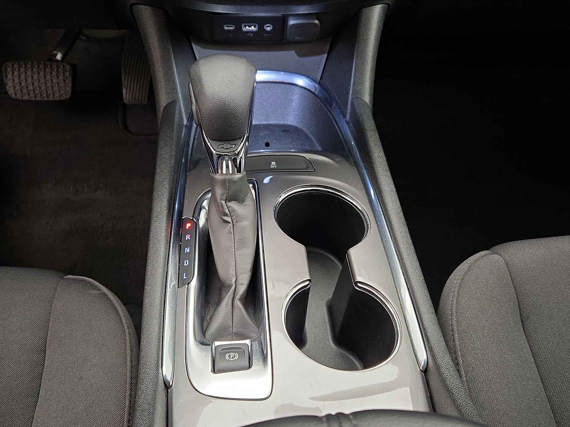 Thumbnail: 2023 Chevrolet Malibu - 17