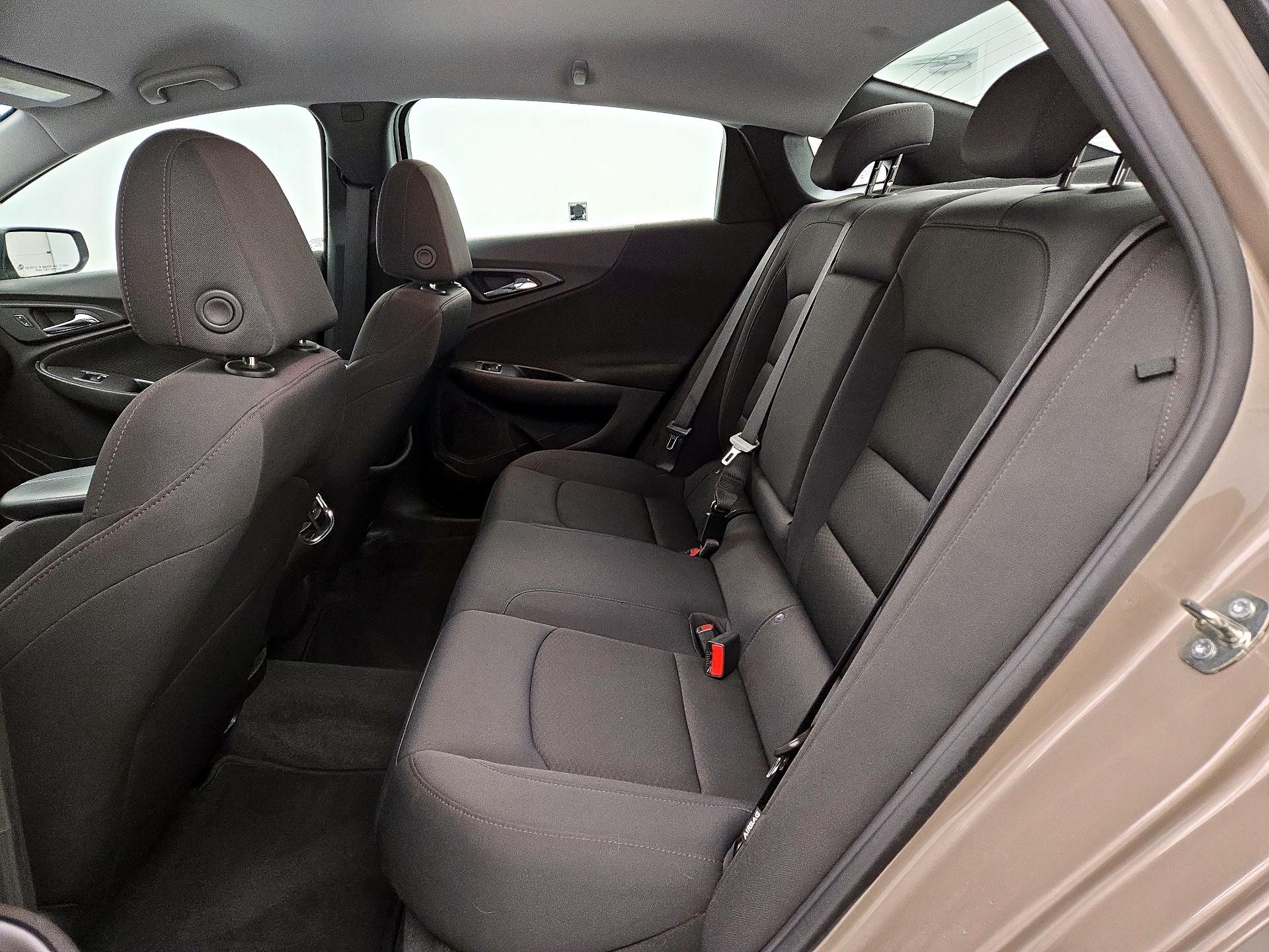 Thumbnail: 2023 Chevrolet Malibu - 19