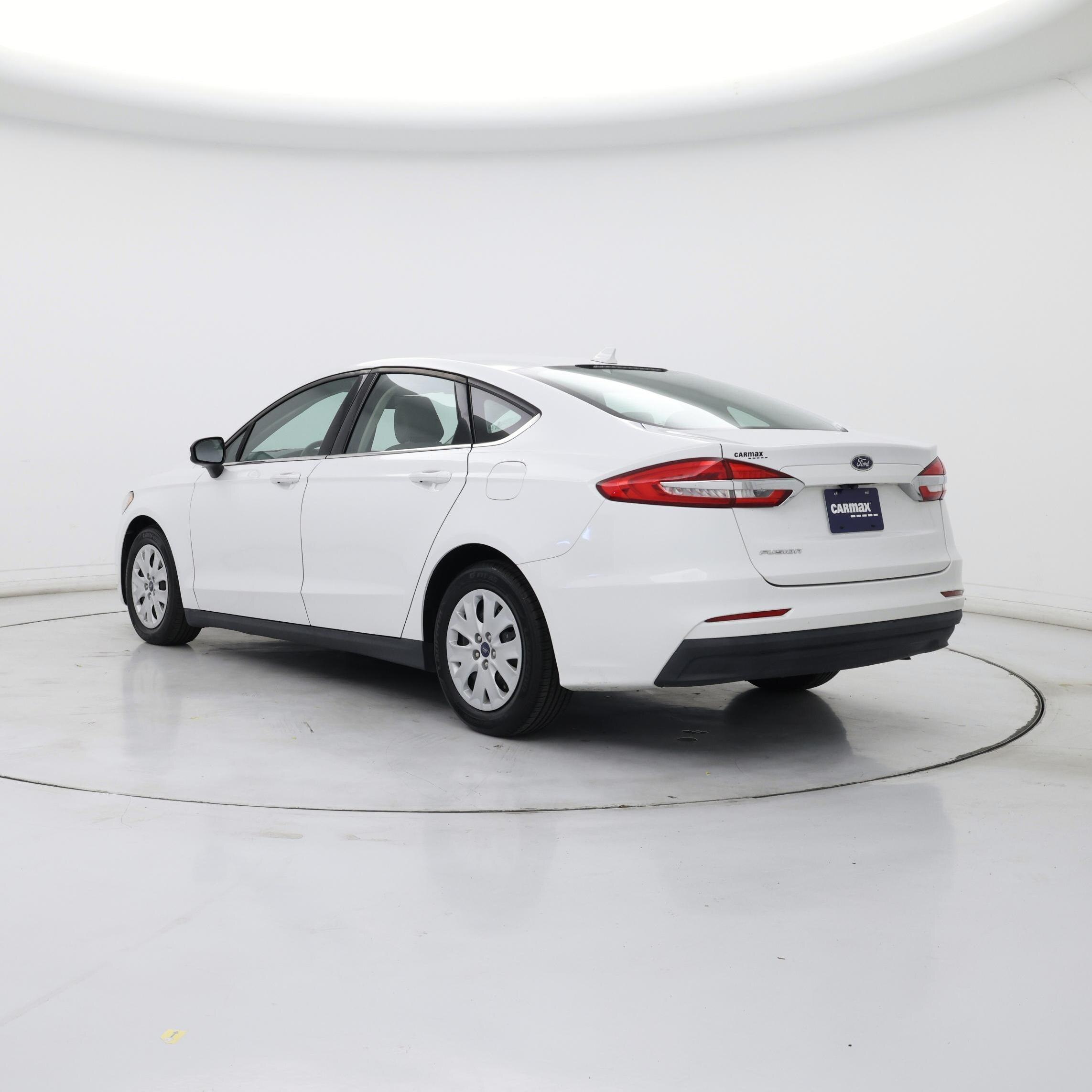 Thumbnail: 2020 Ford Fusion - 2