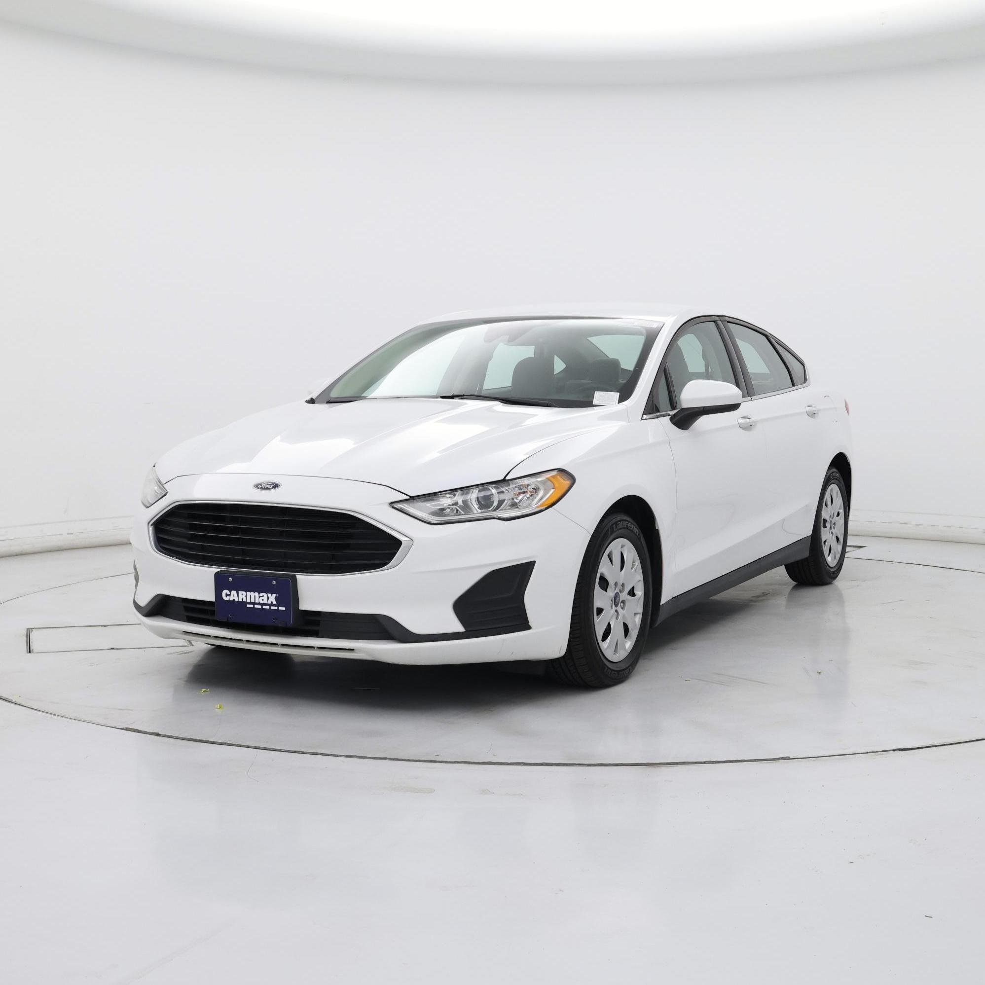 Thumbnail: 2020 Ford Fusion - 4