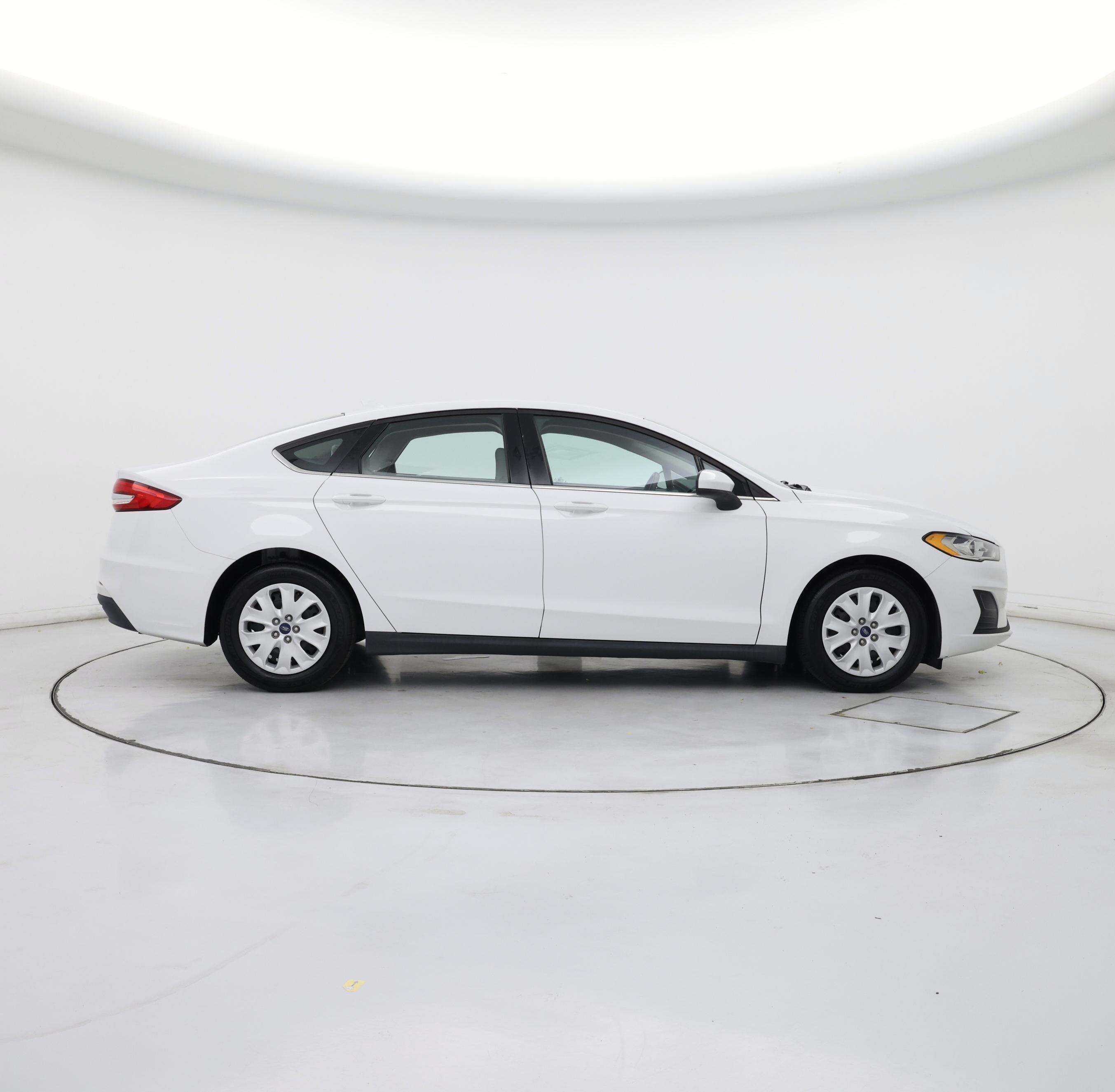 Thumbnail: 2020 Ford Fusion - 7