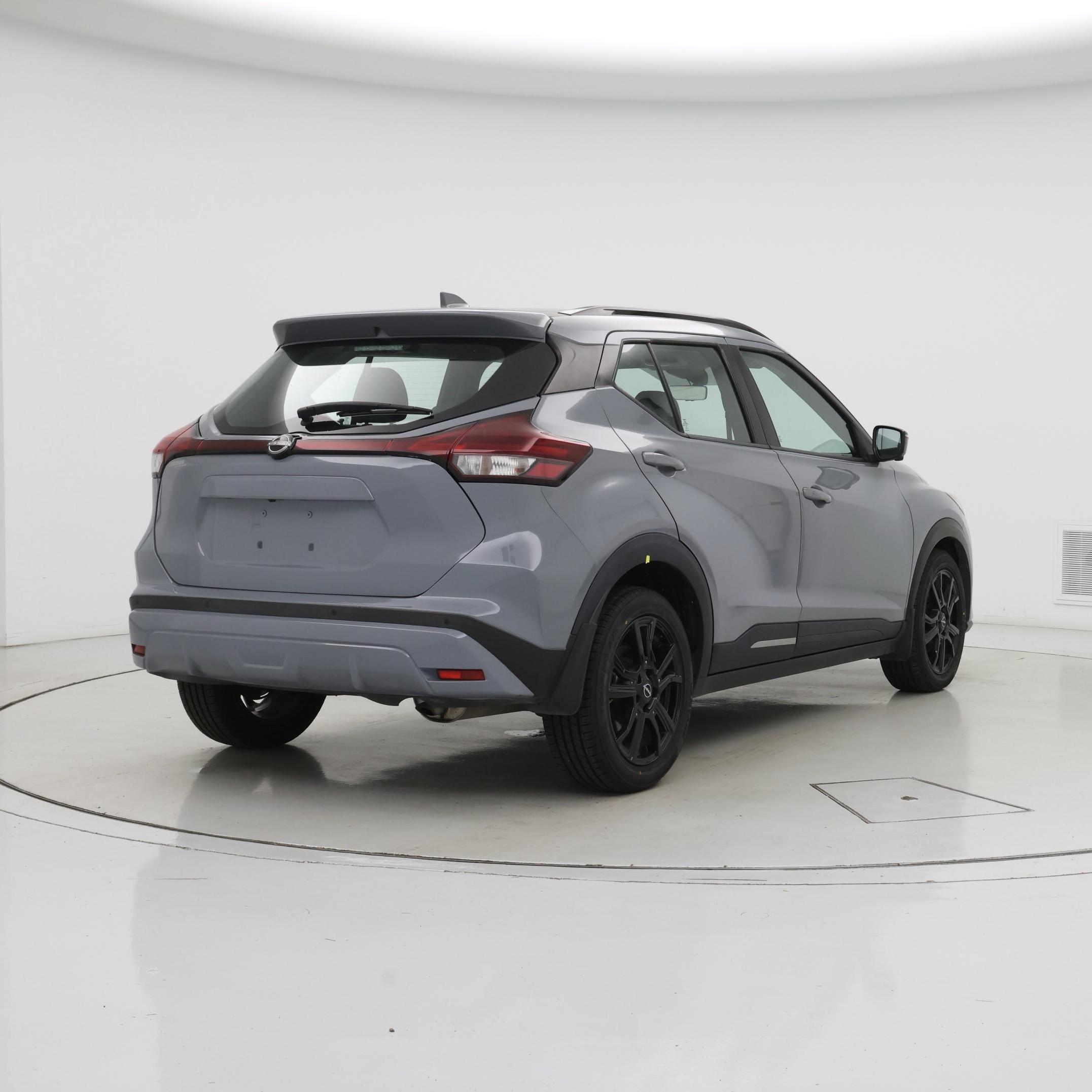 Thumbnail: 2022 Nissan Kicks - 8