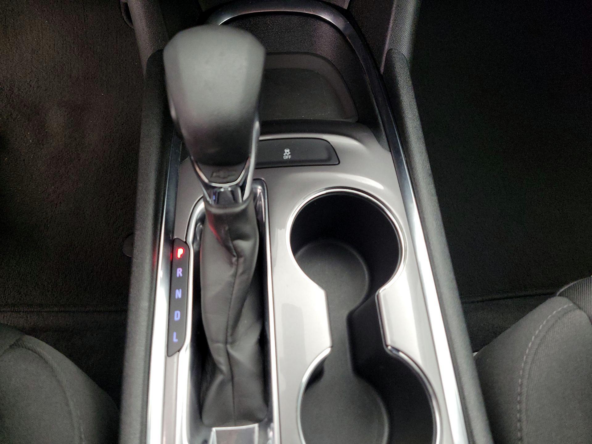 Thumbnail: 2023 Chevrolet Malibu - 17