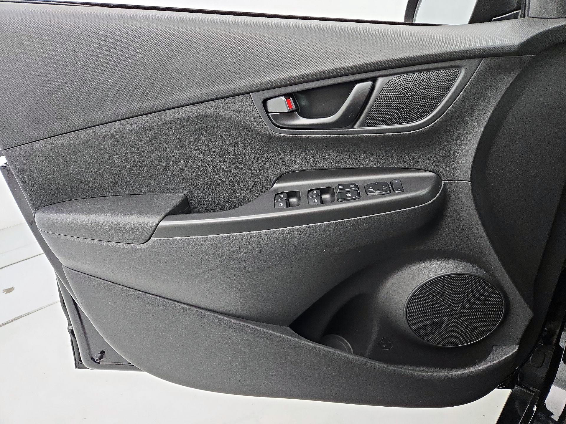 Thumbnail: 2023 Hyundai Kona - 12