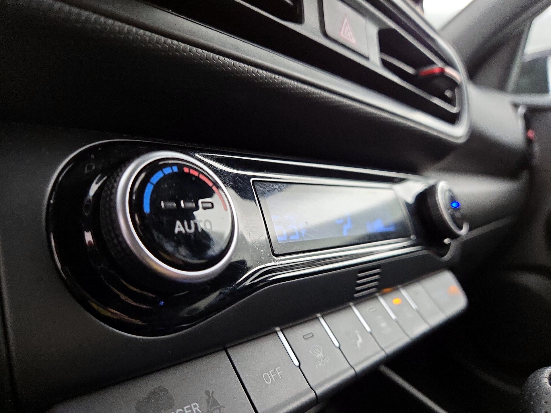 Thumbnail: 2023 Hyundai Kona - 17