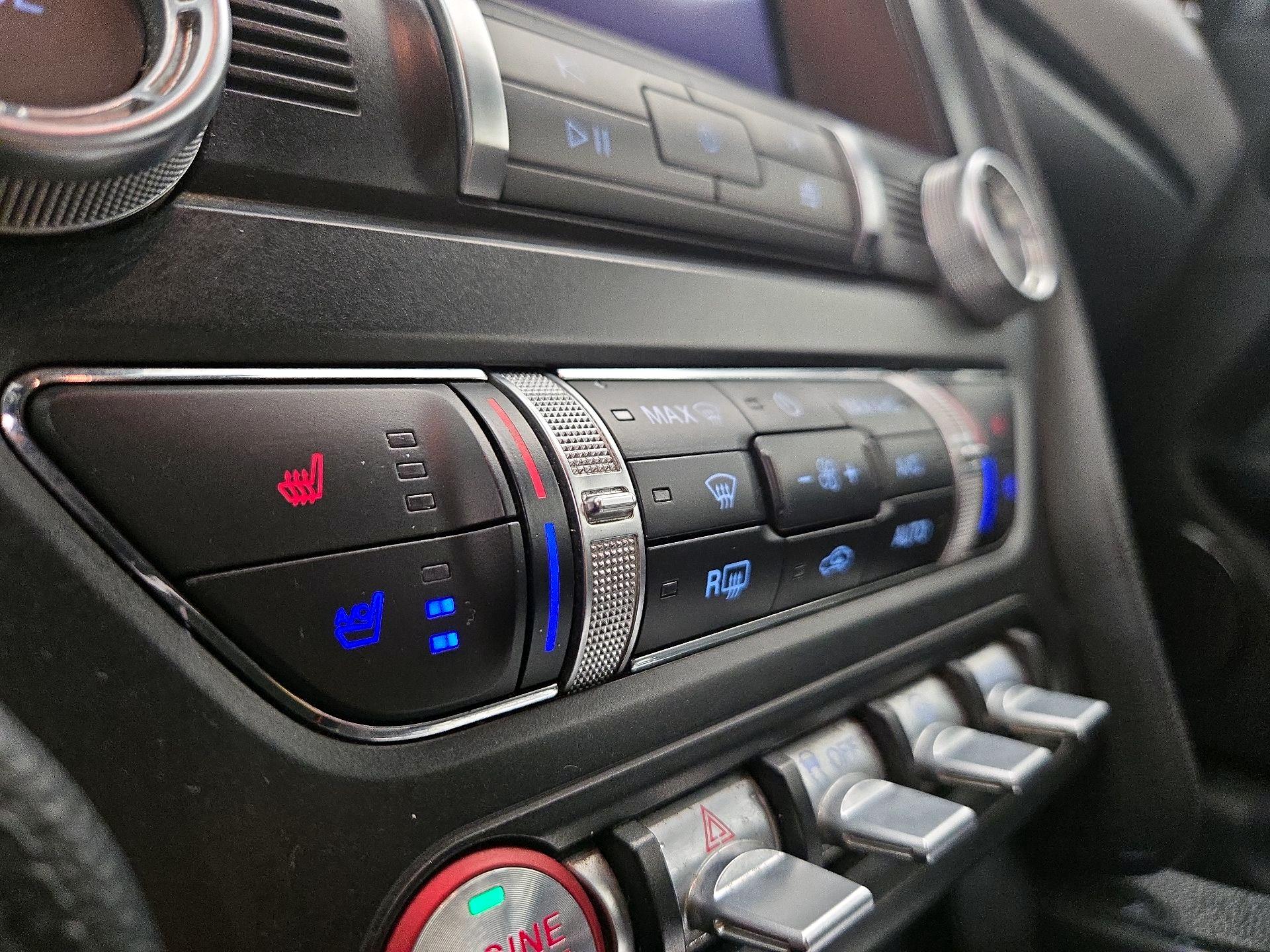 Thumbnail: 2022 Ford Mustang - 16