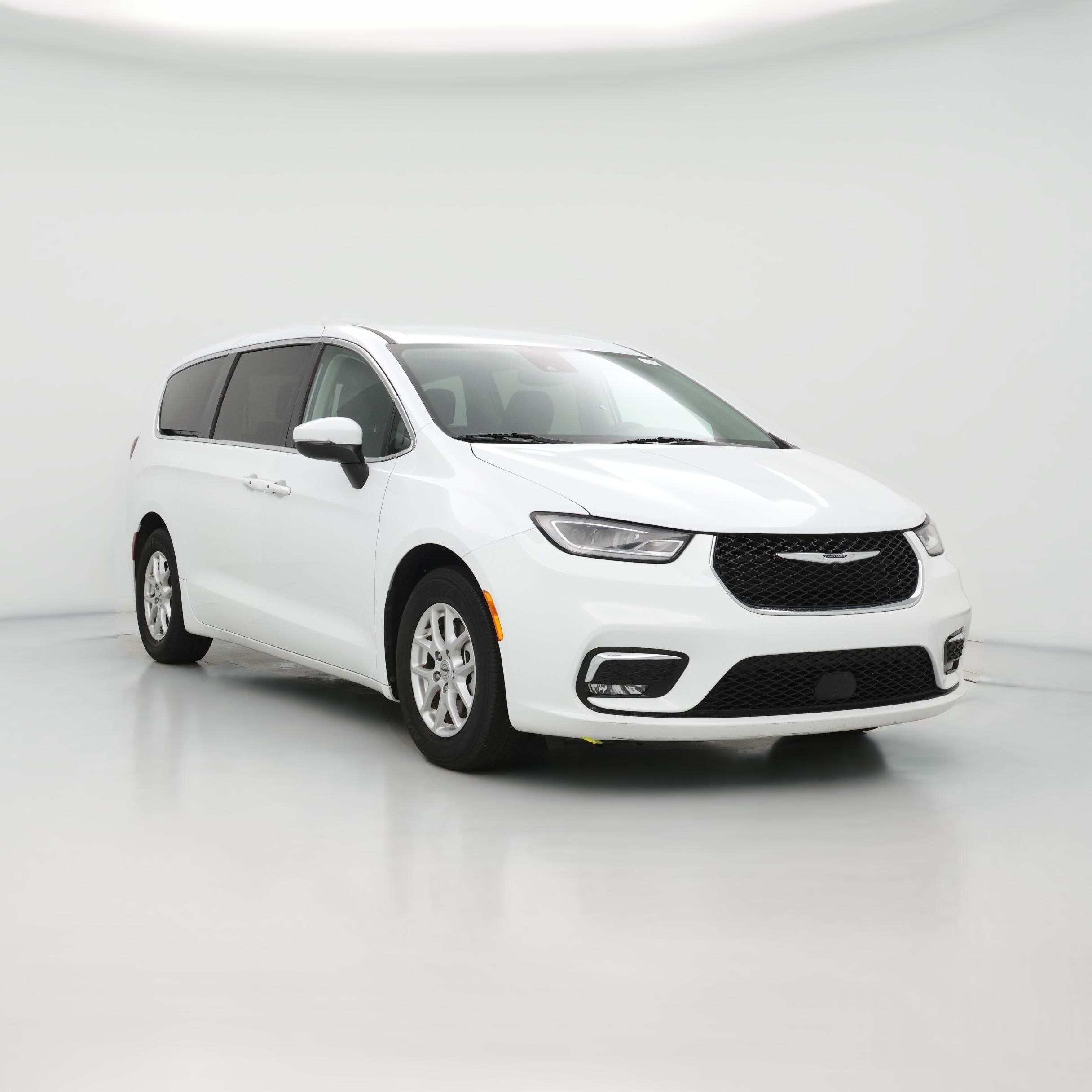 Thumbnail: 2023 Chrysler Pacifica - 1