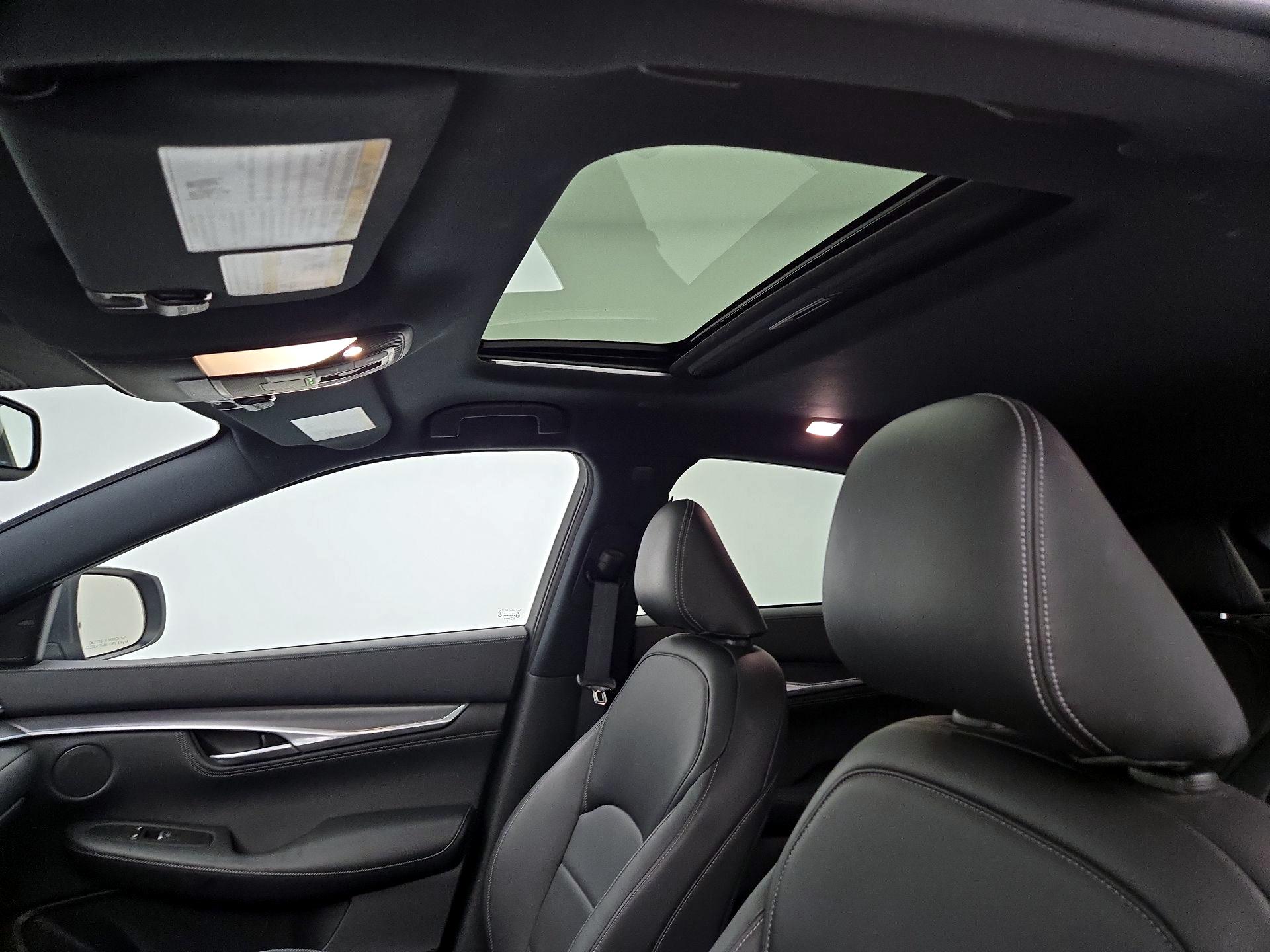 Thumbnail: 2022 INFINITI QX55 - 19