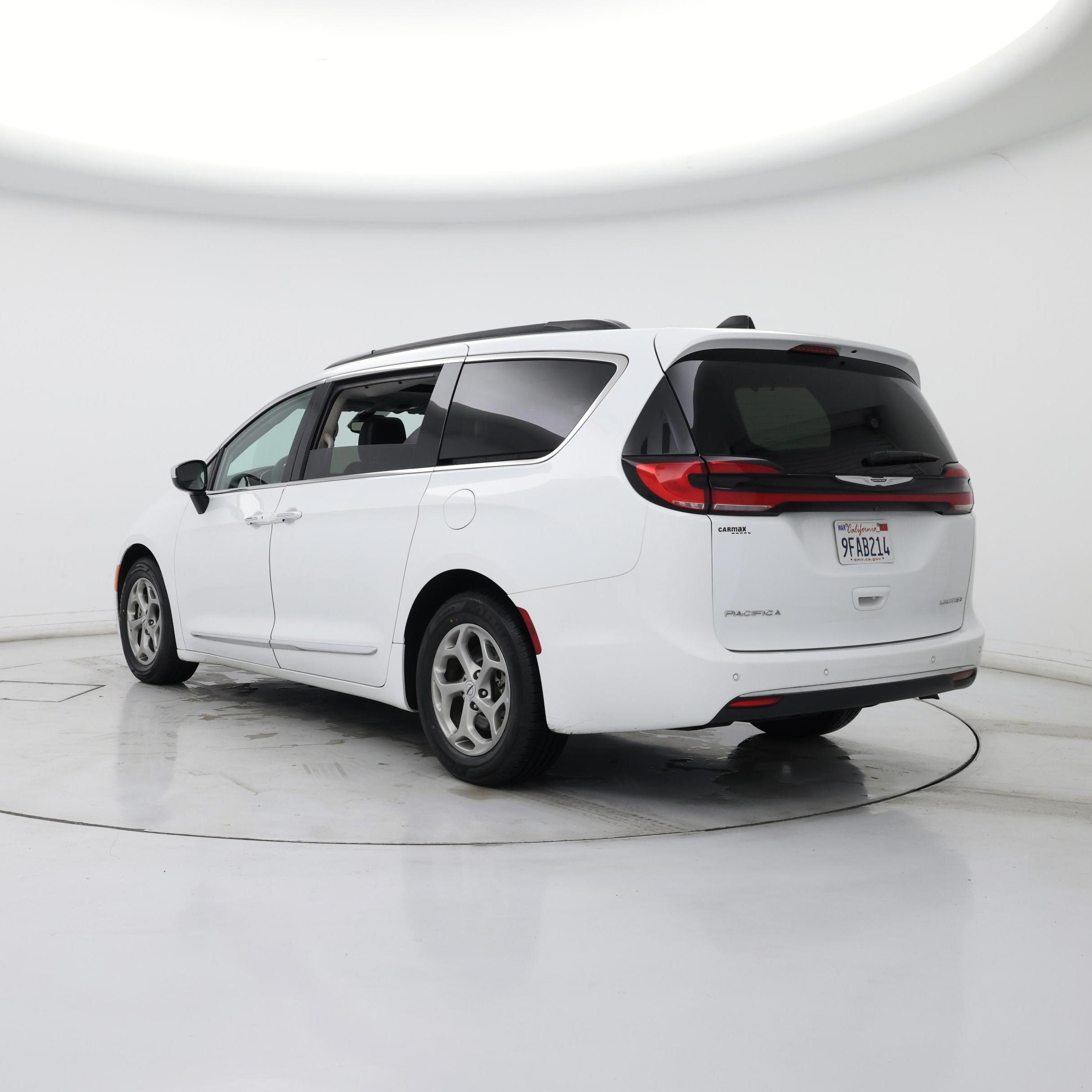 Thumbnail: 2023 Chrysler Pacifica - 2