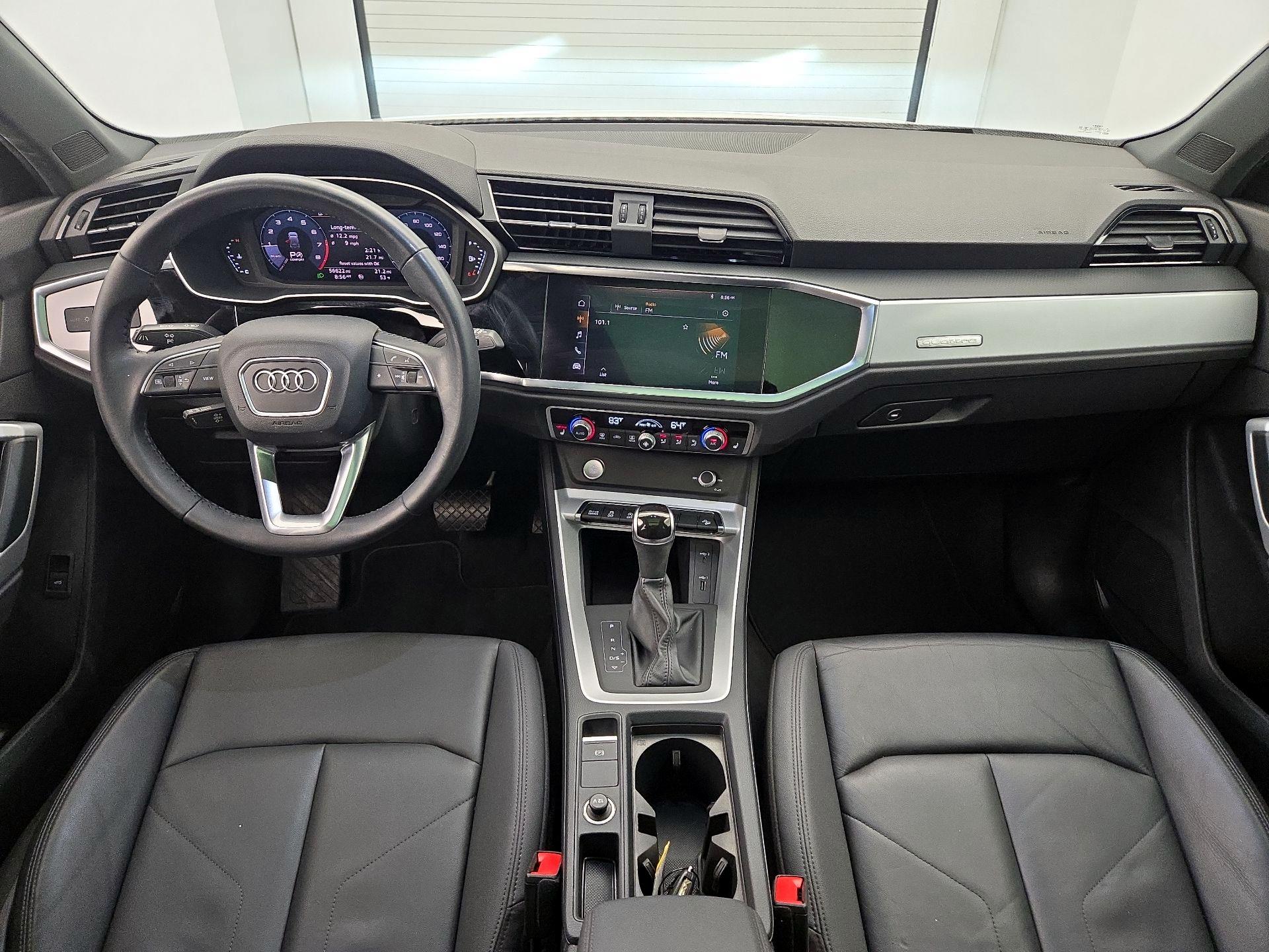 Thumbnail: 2020 Audi Q3 - 9