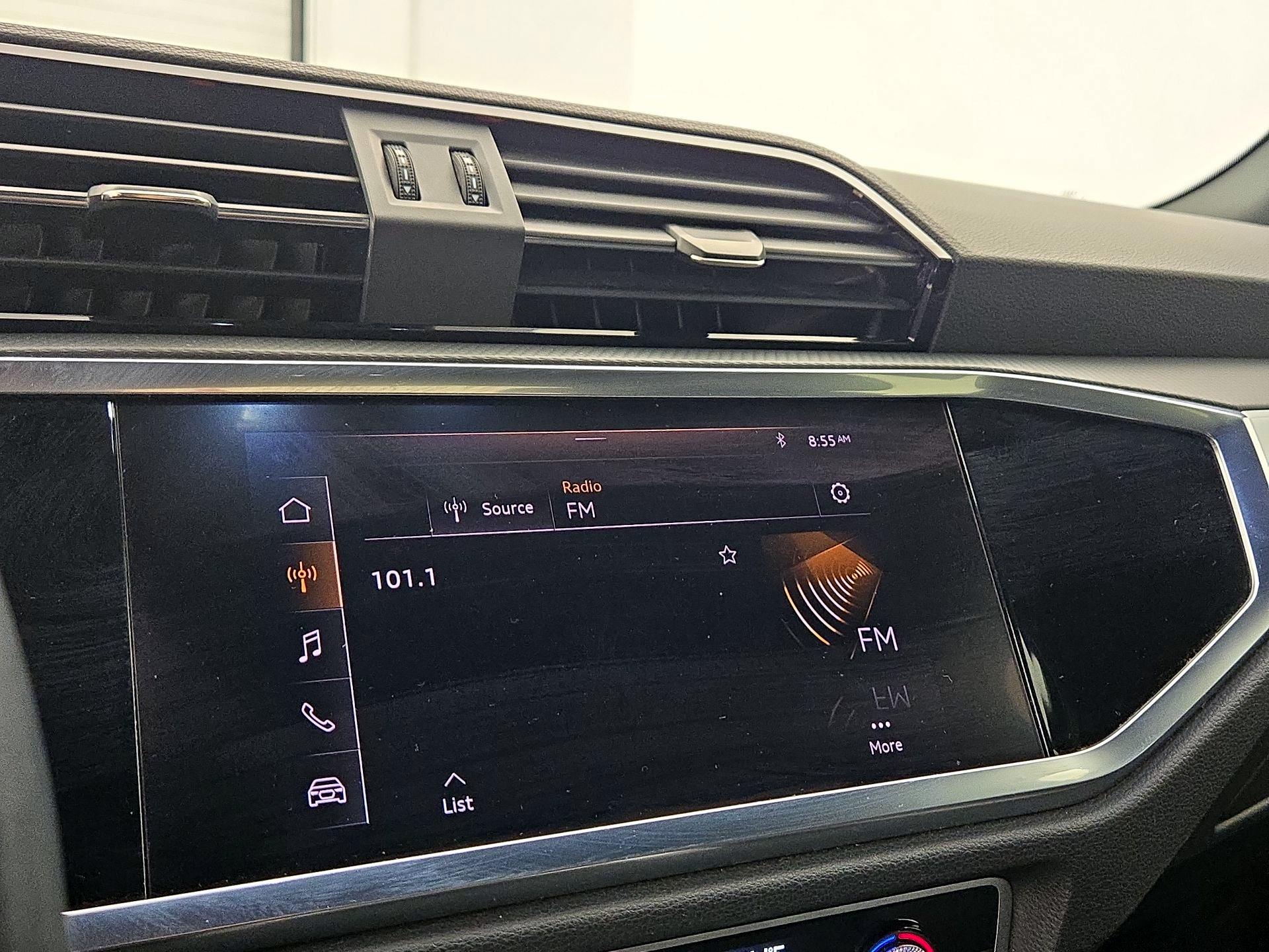 Thumbnail: 2020 Audi Q3 - 15