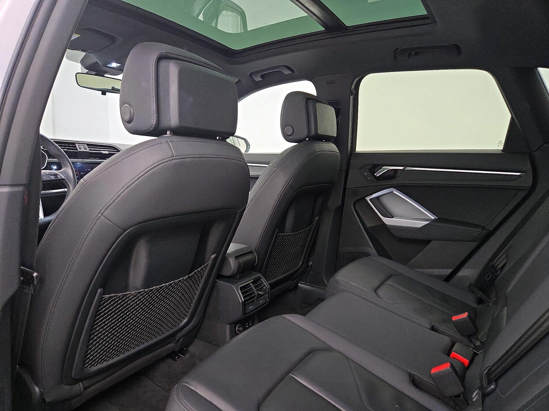 Thumbnail: 2020 Audi Q3 - 20