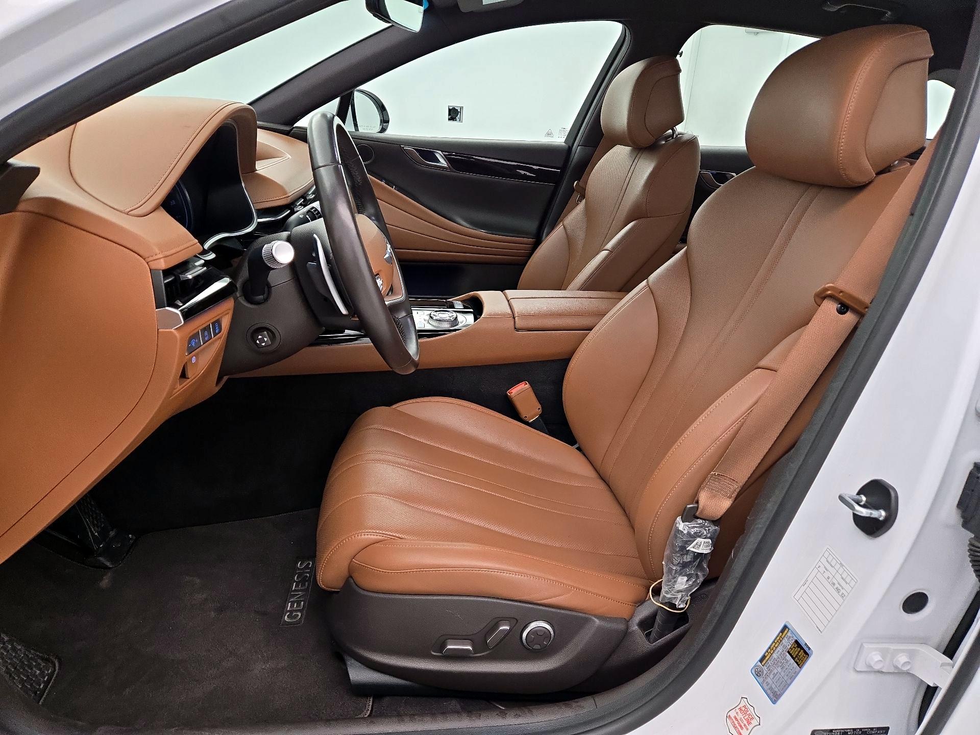 Thumbnail: 2023 Genesis G80 - 11