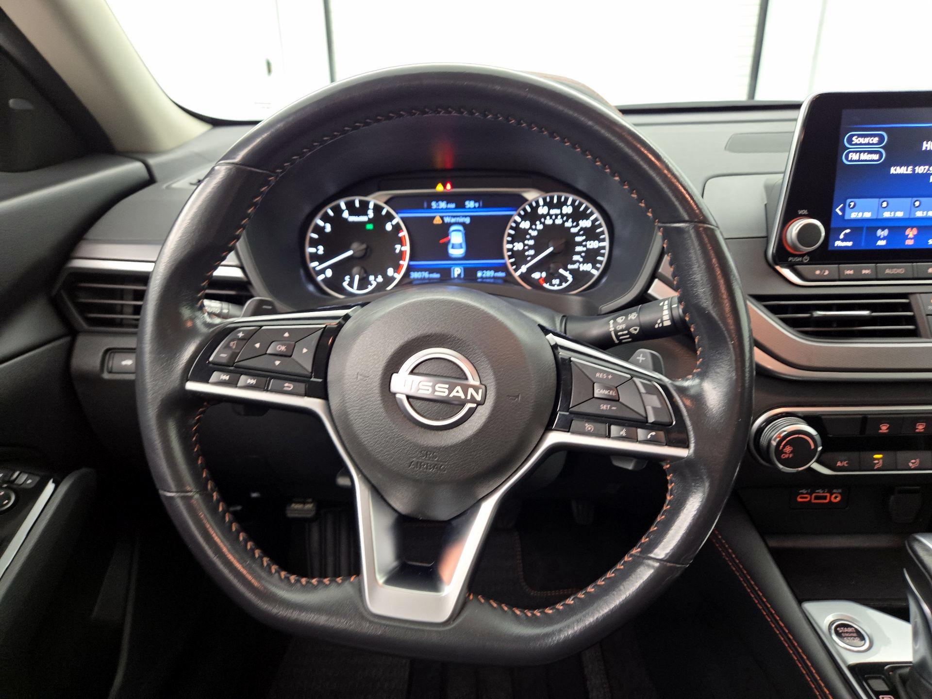 Thumbnail: 2023 Nissan Altima - 10