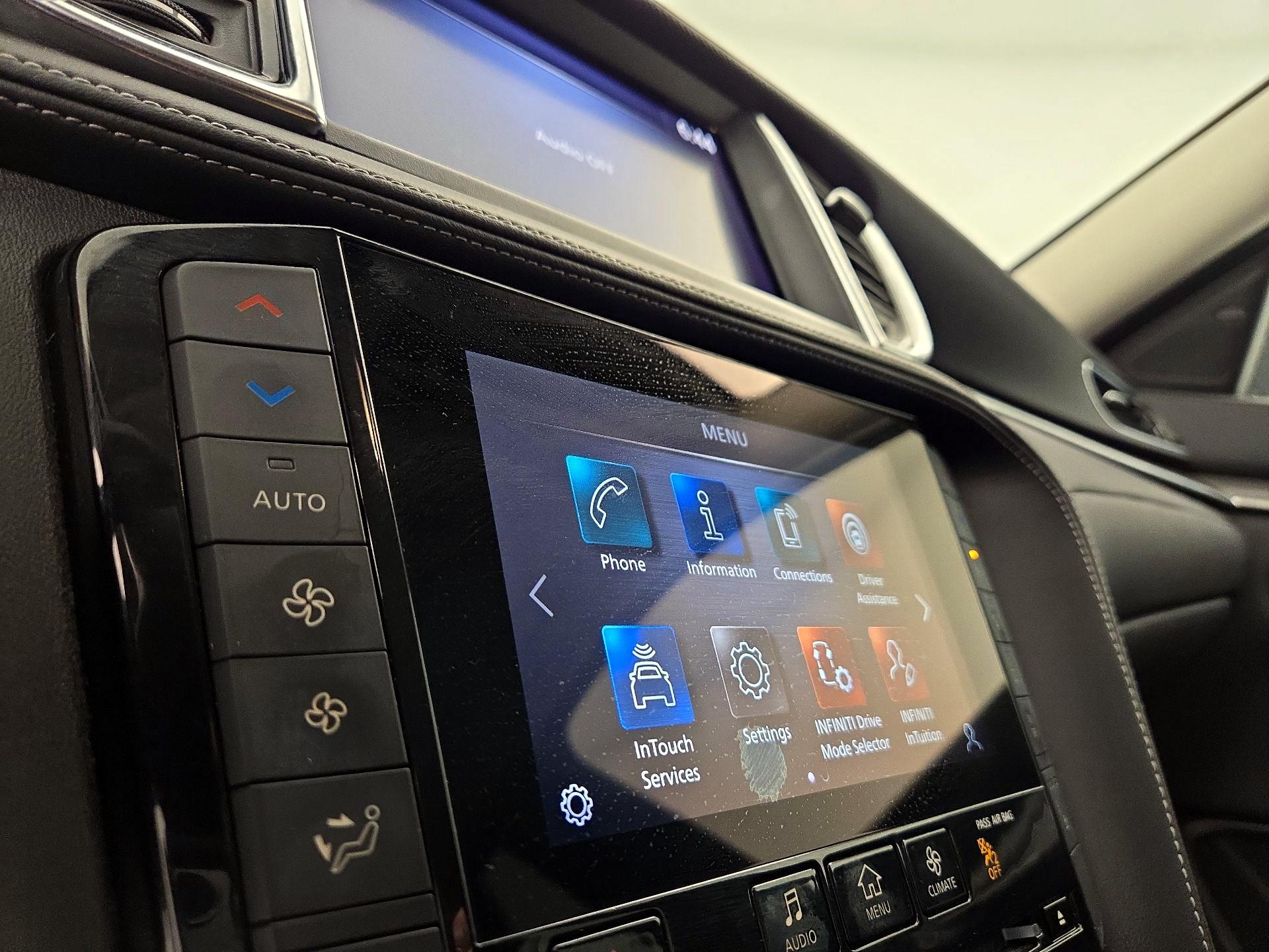 Thumbnail: 2022 INFINITI QX50 - 16