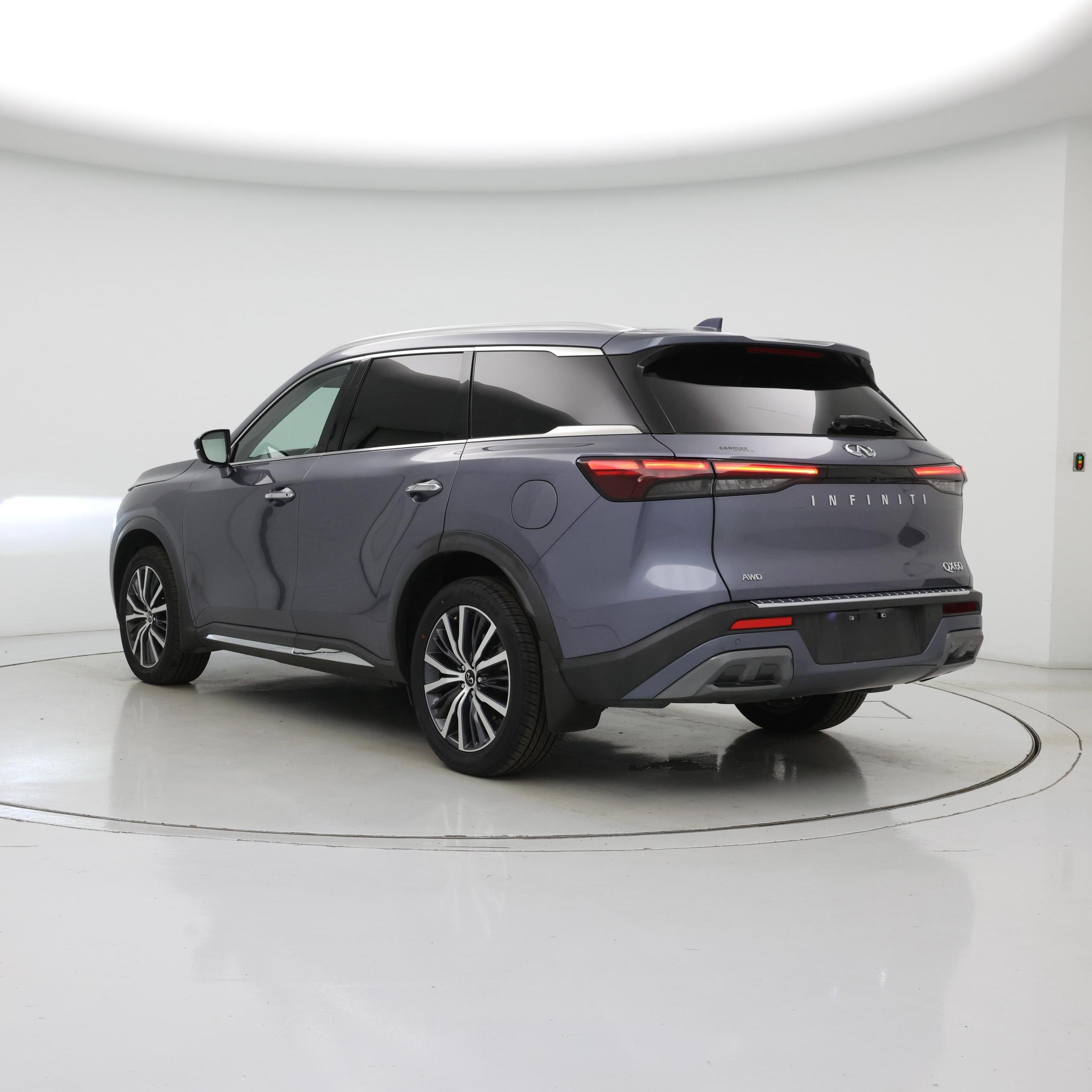 Thumbnail: 2023 INFINITI QX60 - 2