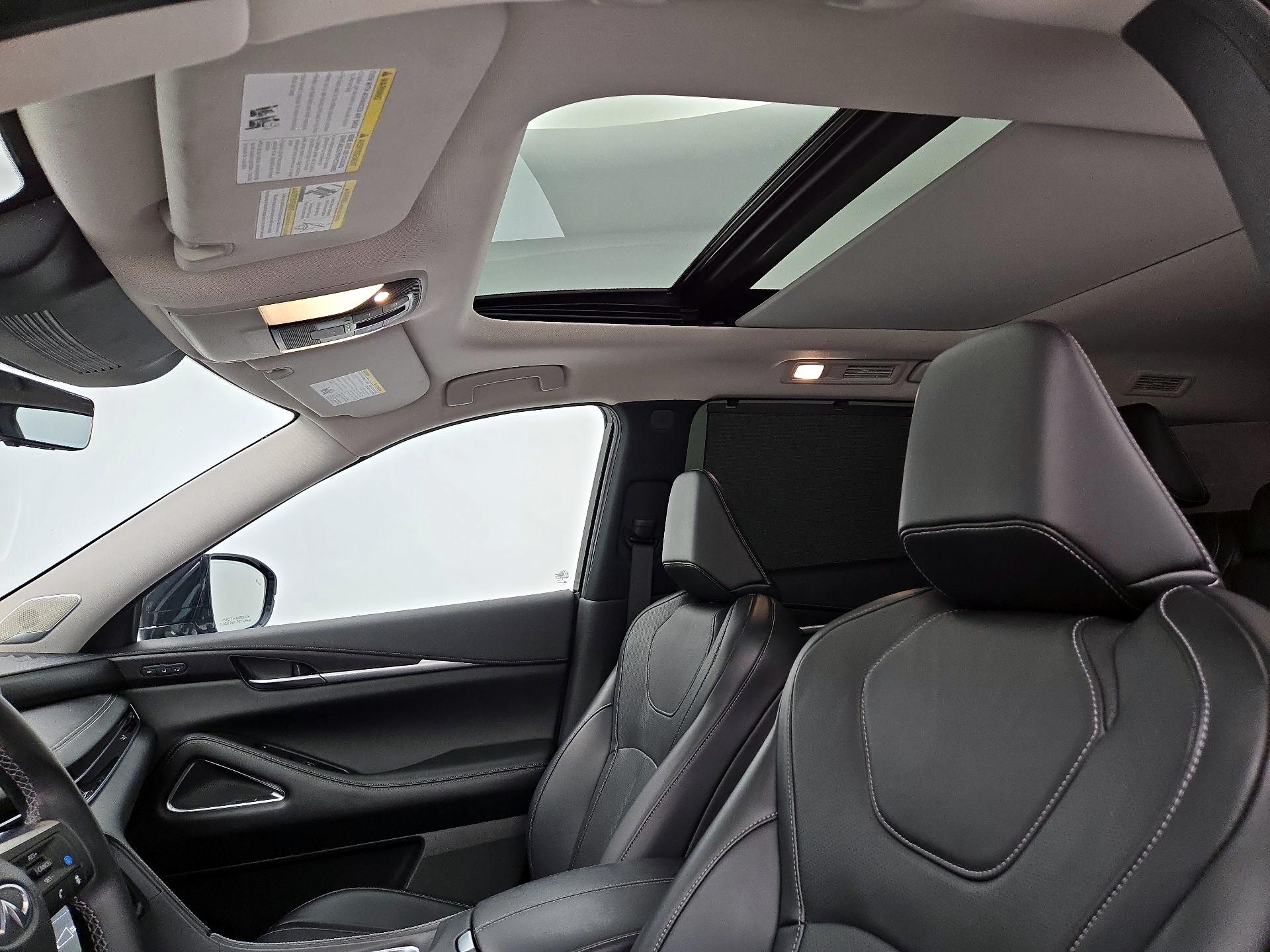 Thumbnail: 2023 INFINITI QX60 - 20