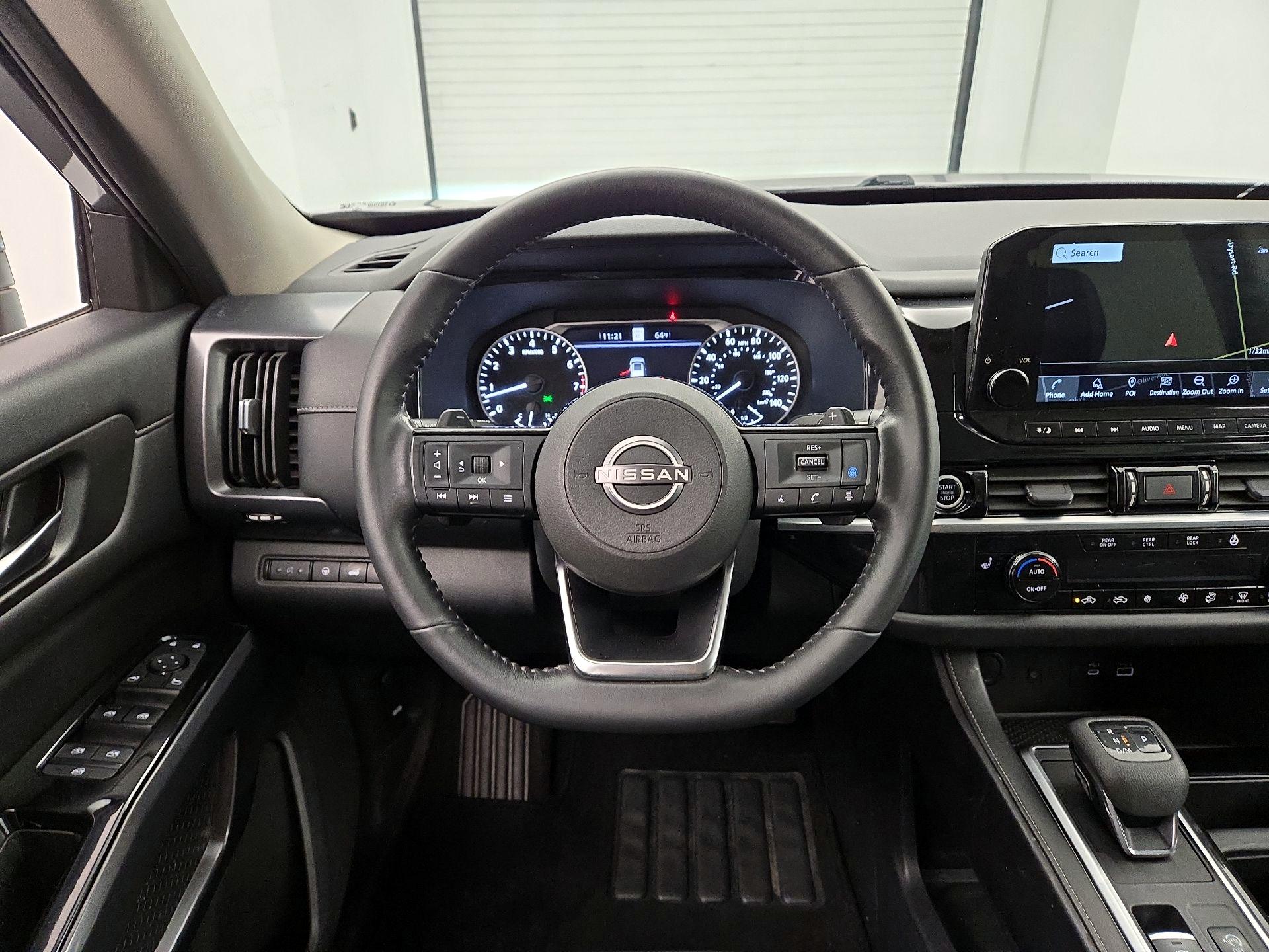 Thumbnail: 2023 Nissan Pathfinder - 10