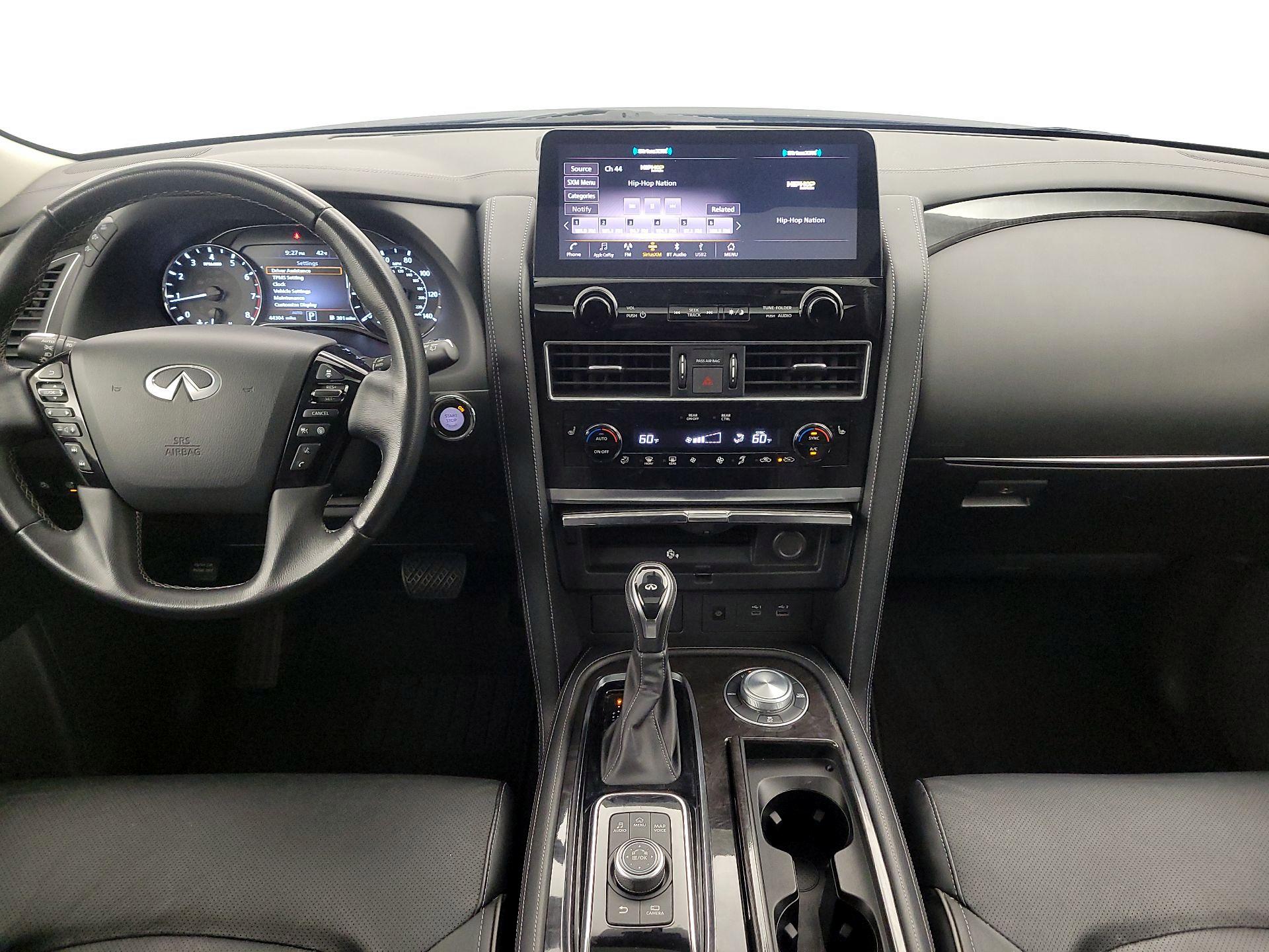 Thumbnail: 2024 INFINITI QX80 - 9