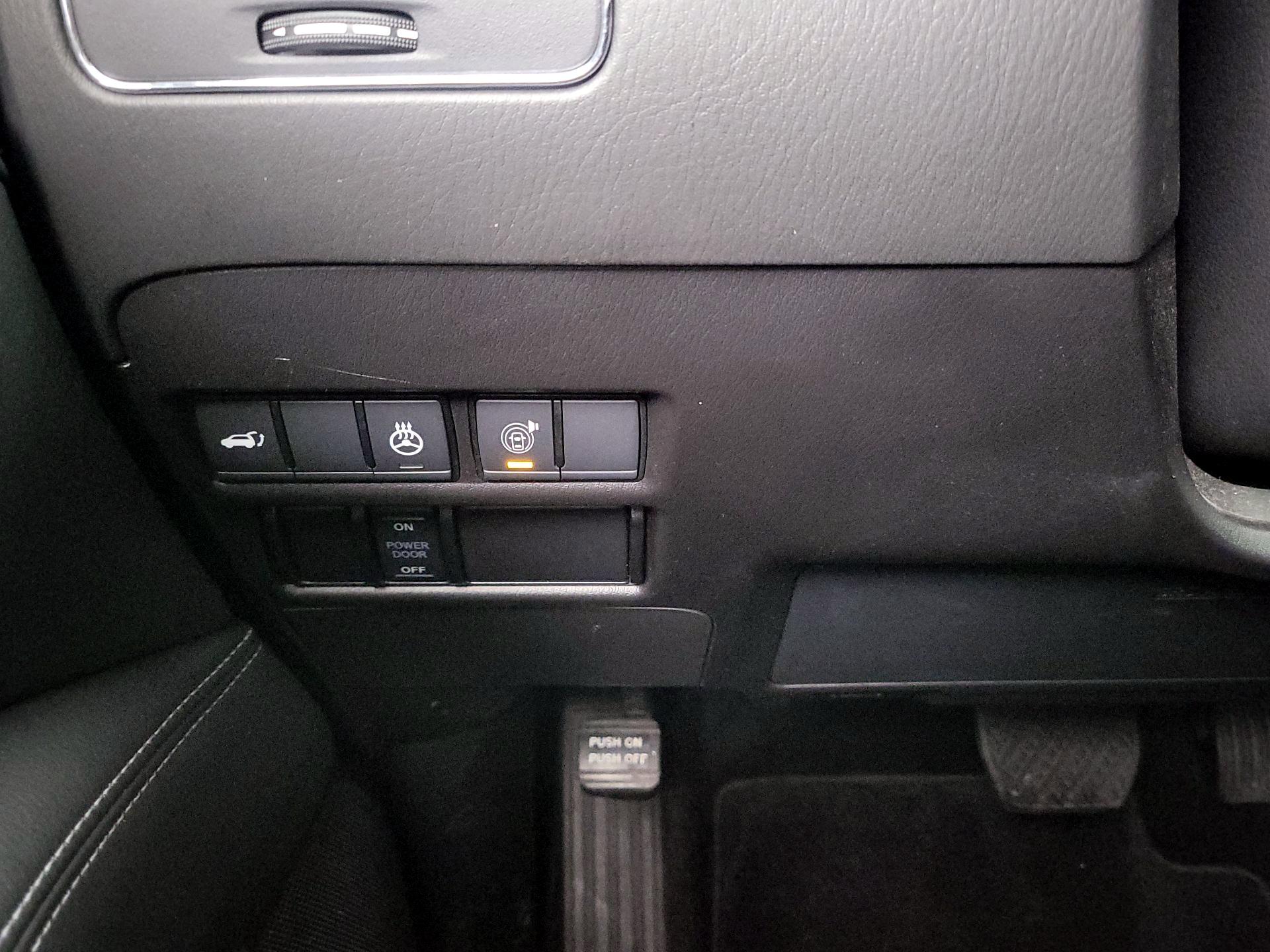 Thumbnail: 2024 INFINITI QX80 - 13