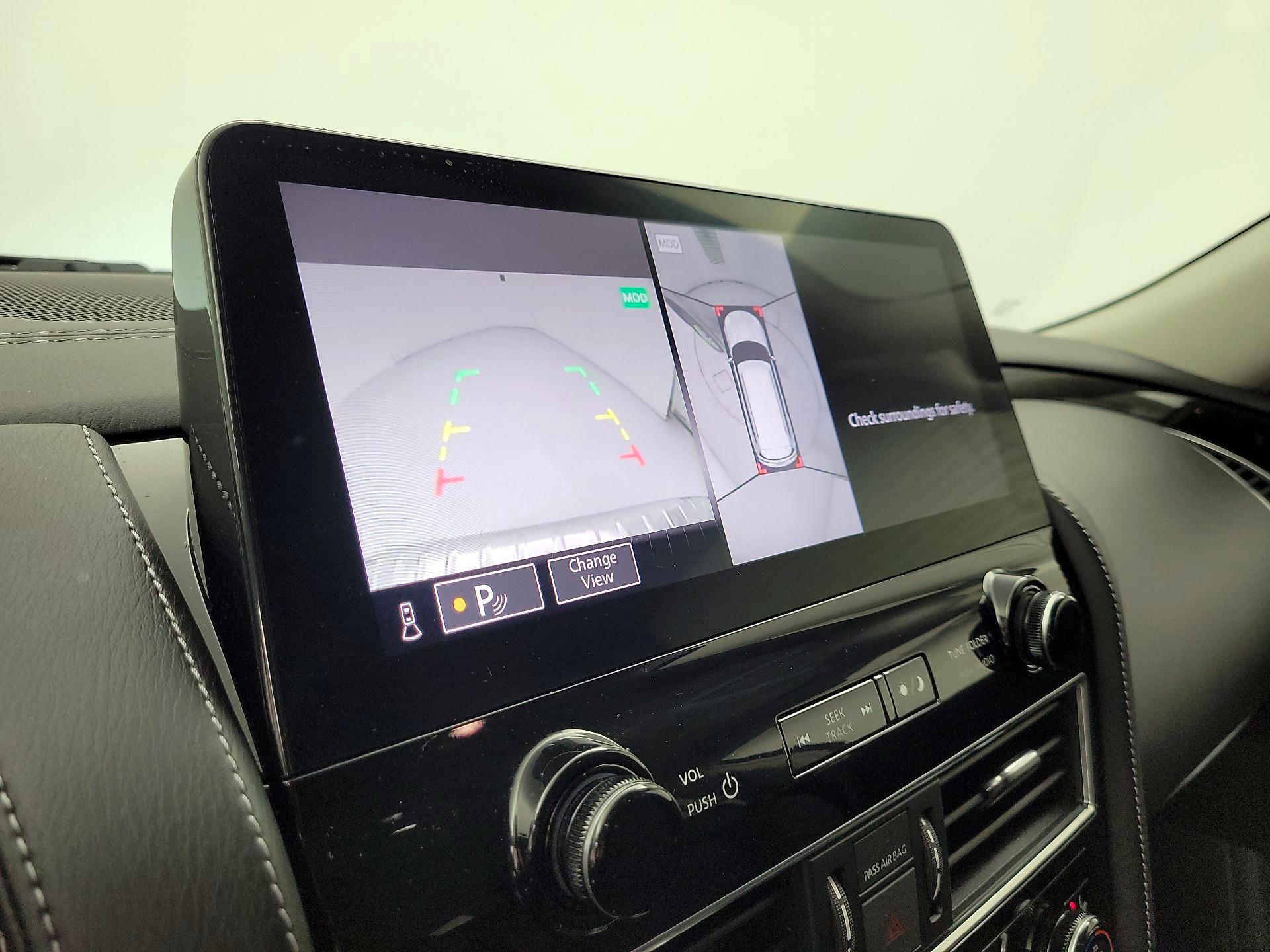 Thumbnail: 2024 INFINITI QX80 - 15