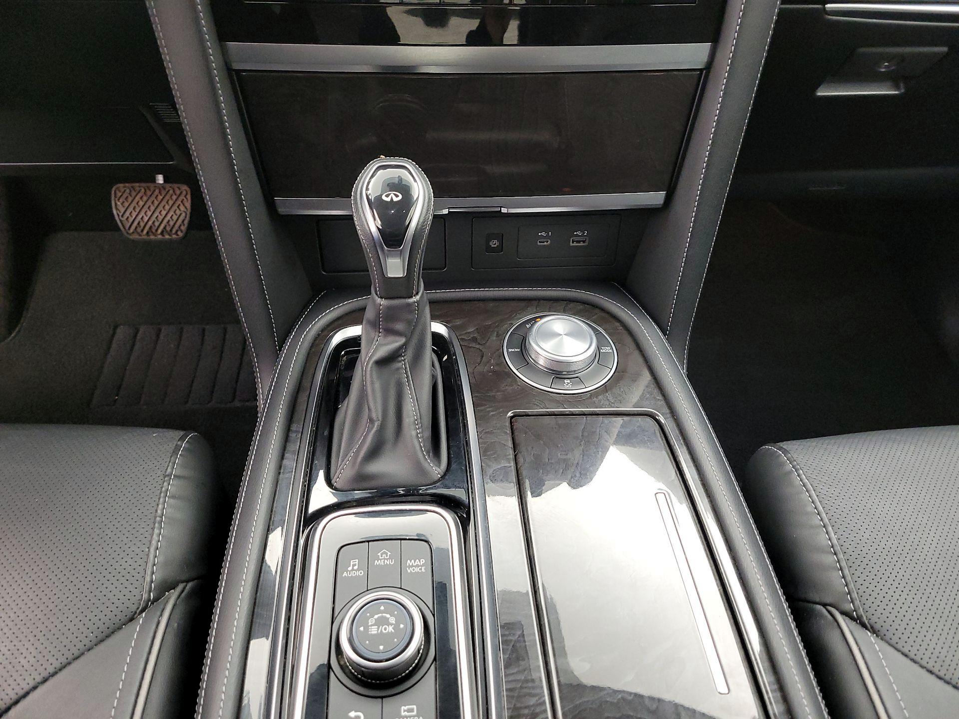 Thumbnail: 2024 INFINITI QX80 - 18