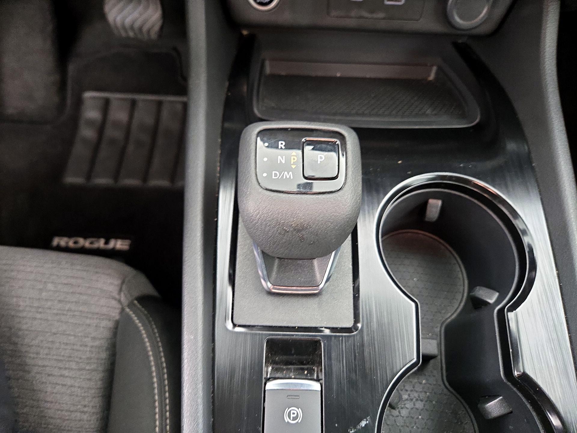 Thumbnail: 2023 Nissan Rogue - 17