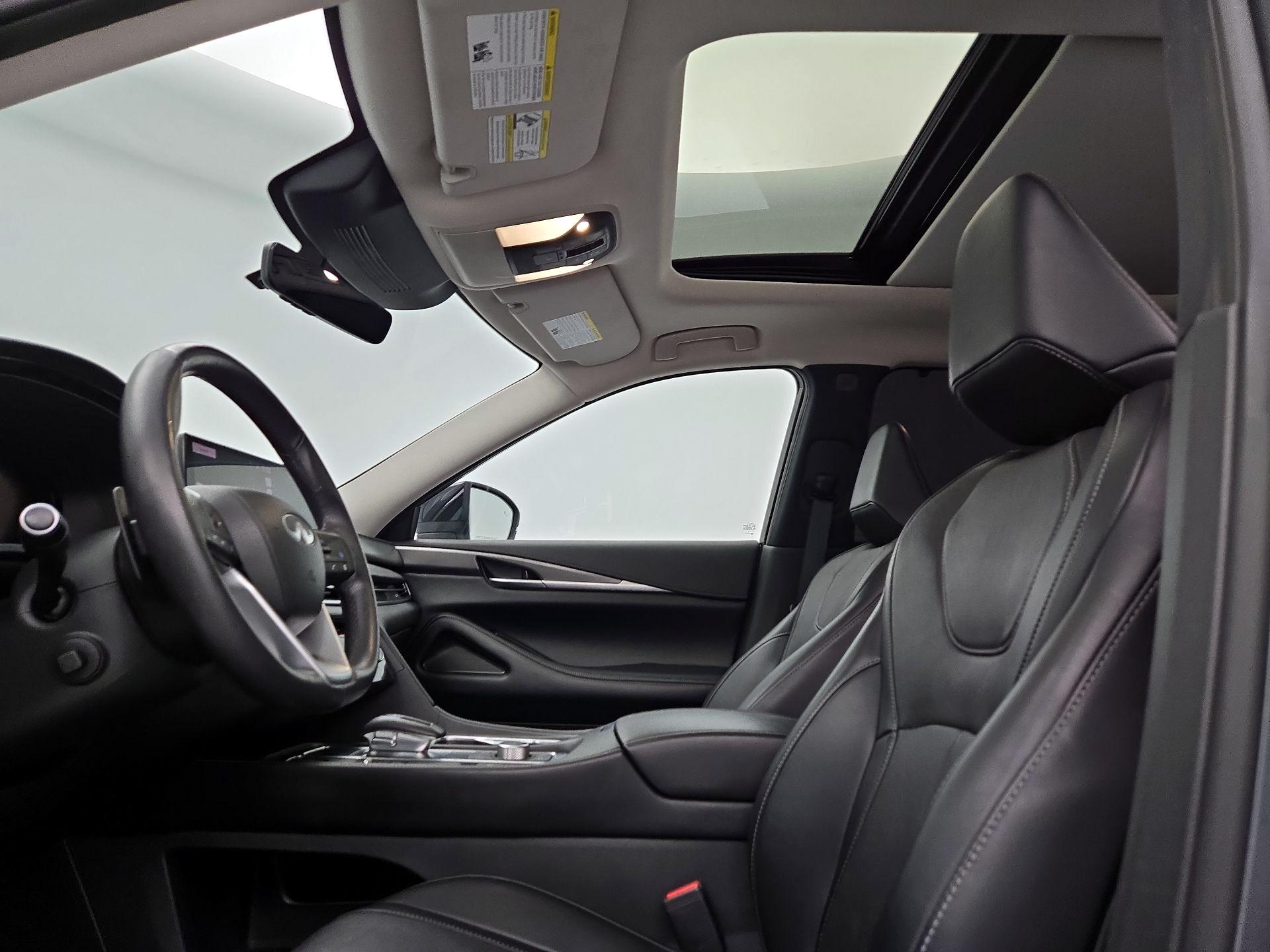 Thumbnail: 2023 INFINITI QX60 - 20