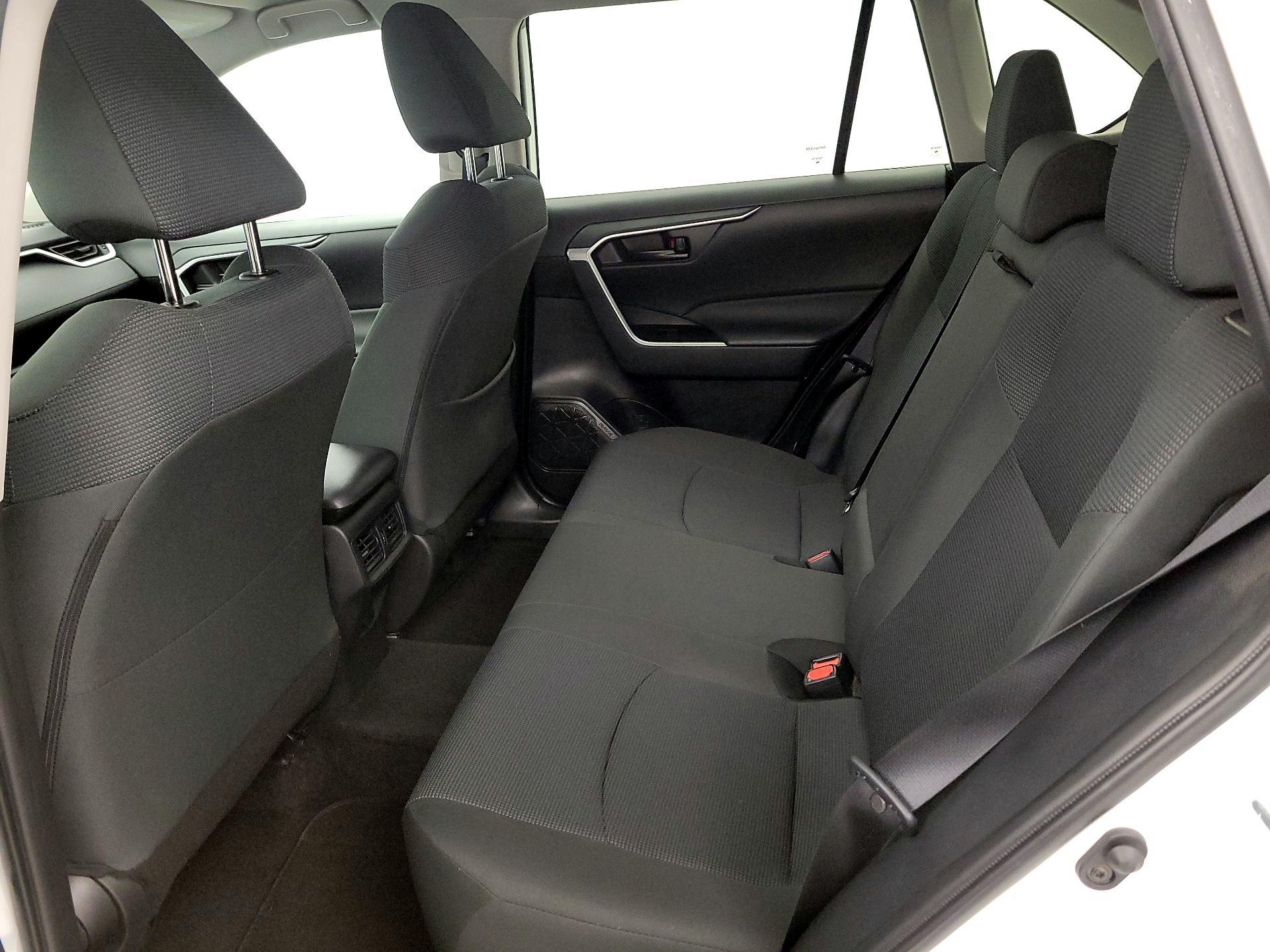 Thumbnail: 2024 Toyota RAV4 - 19