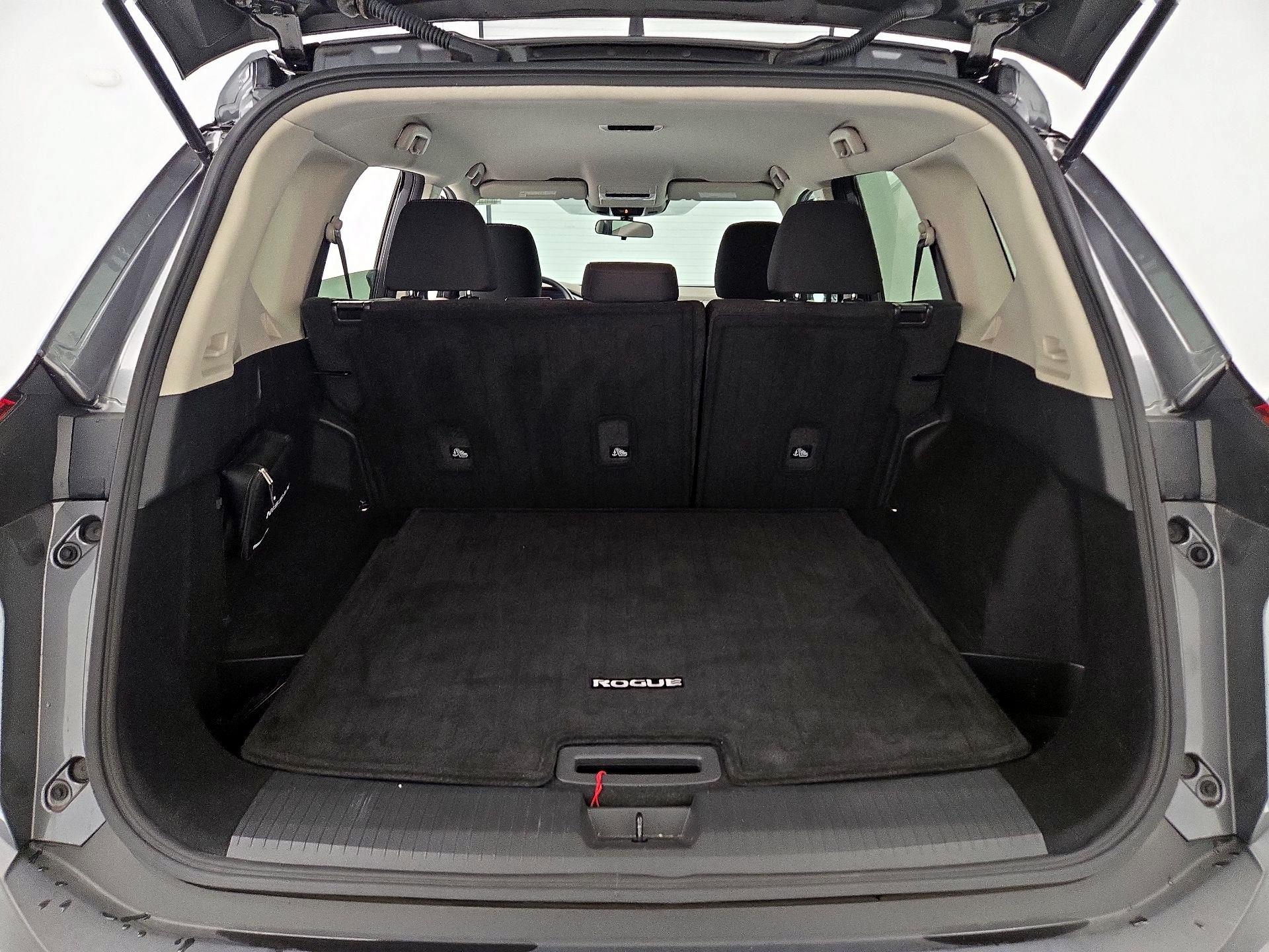 Thumbnail: 2023 Nissan Rogue - 20