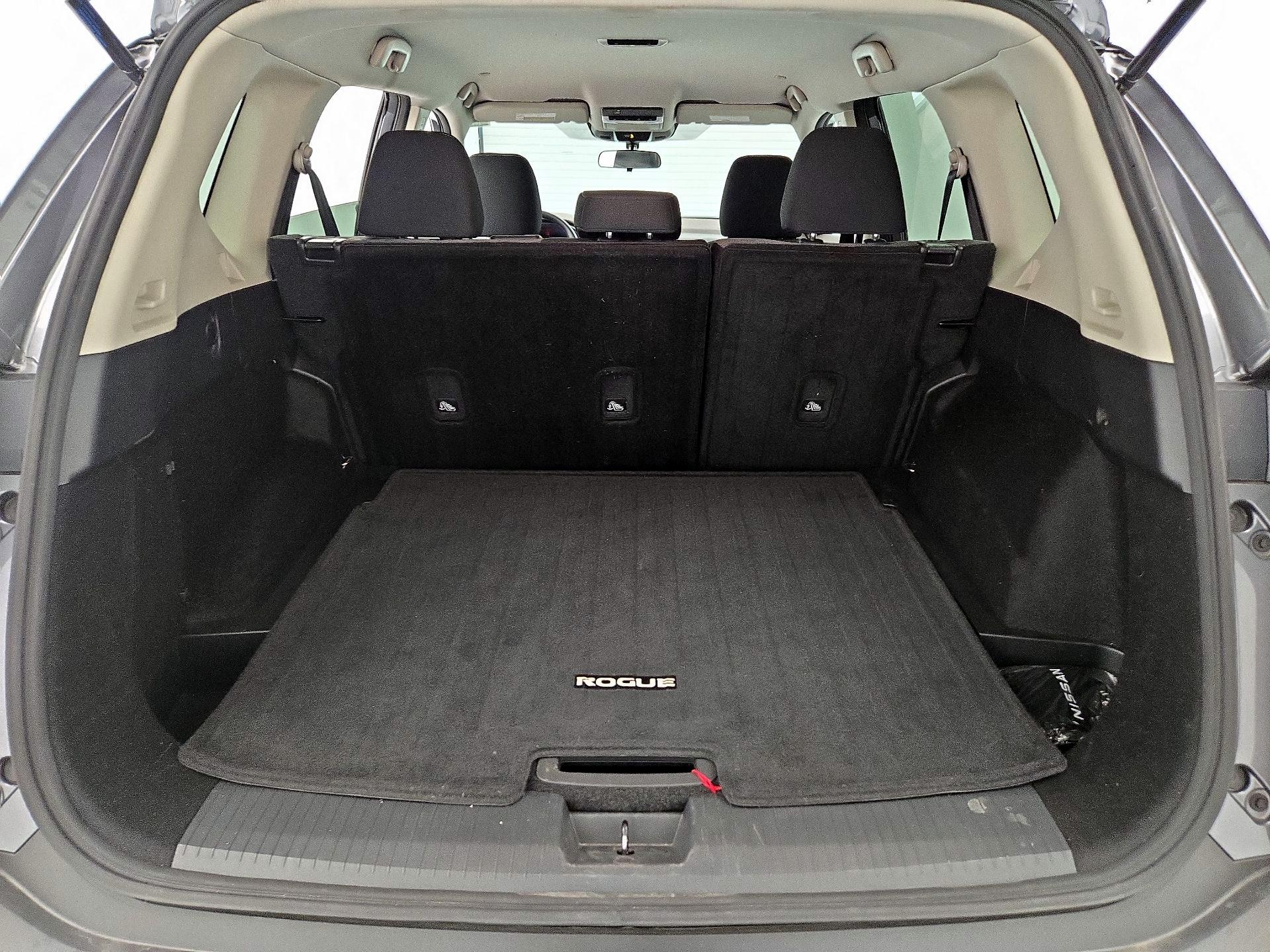 Thumbnail: 2022 Nissan Rogue - 20