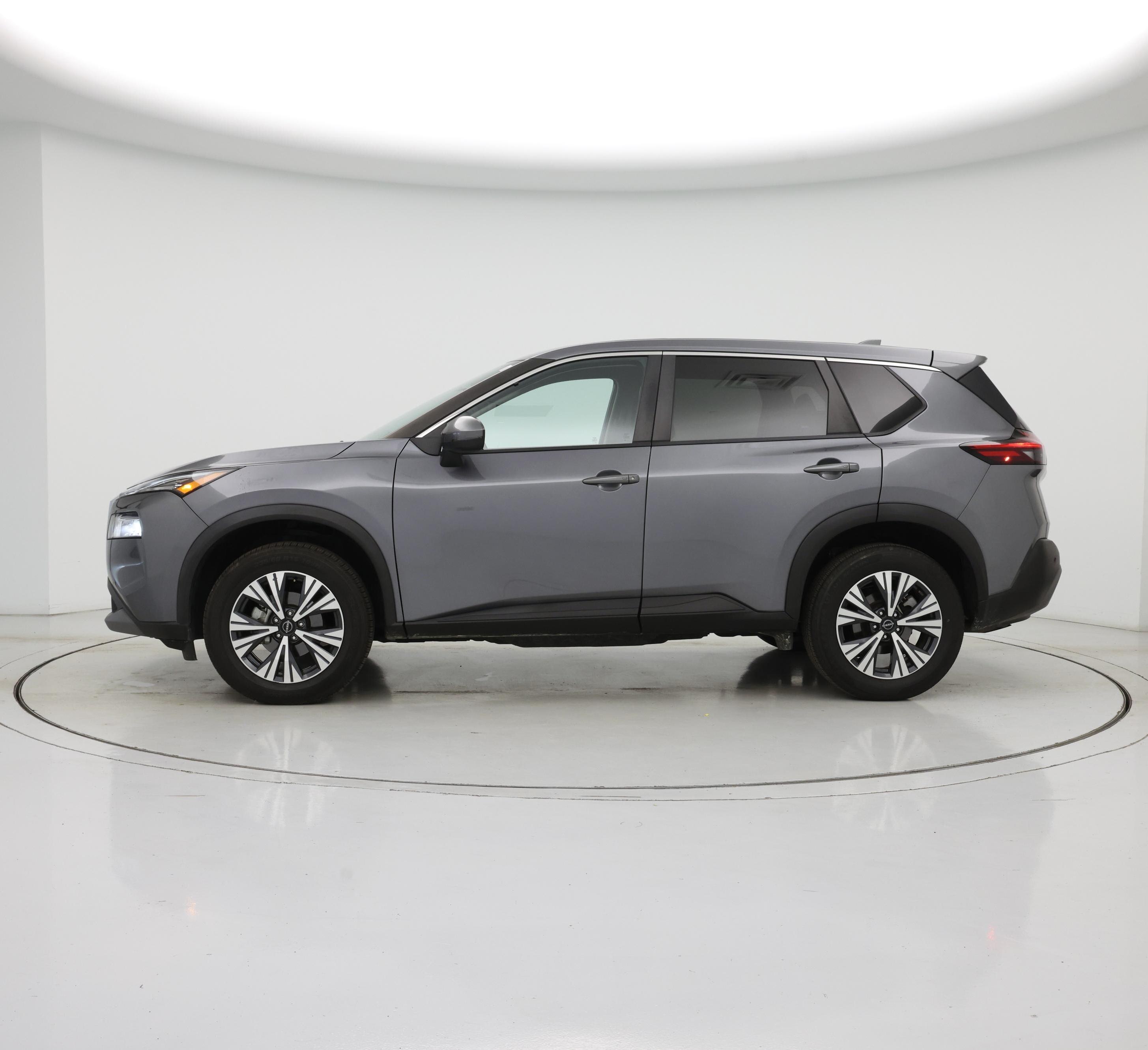 Thumbnail: 2022 Nissan Rogue - 3