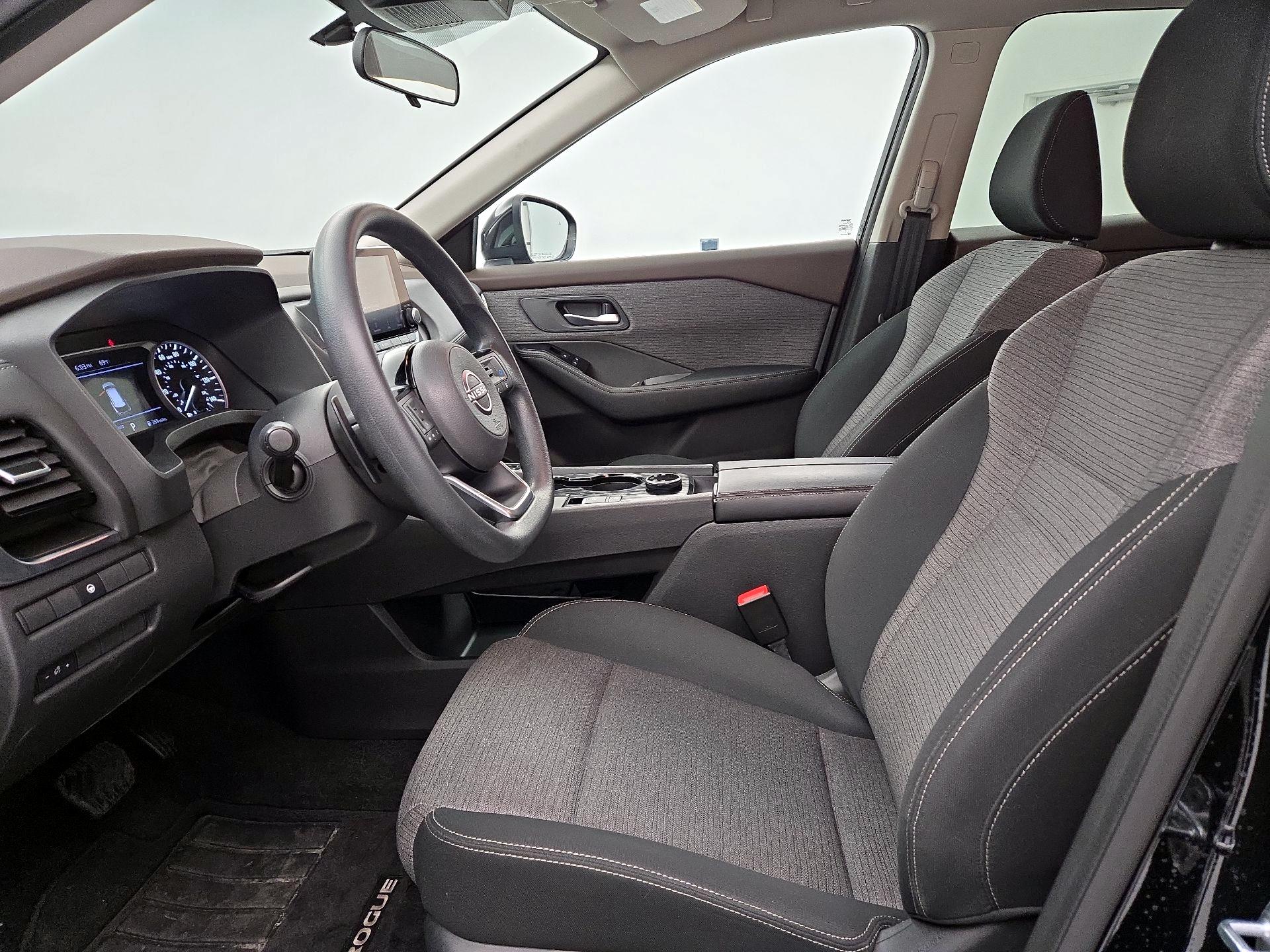 Thumbnail: 2022 Nissan Rogue - 11