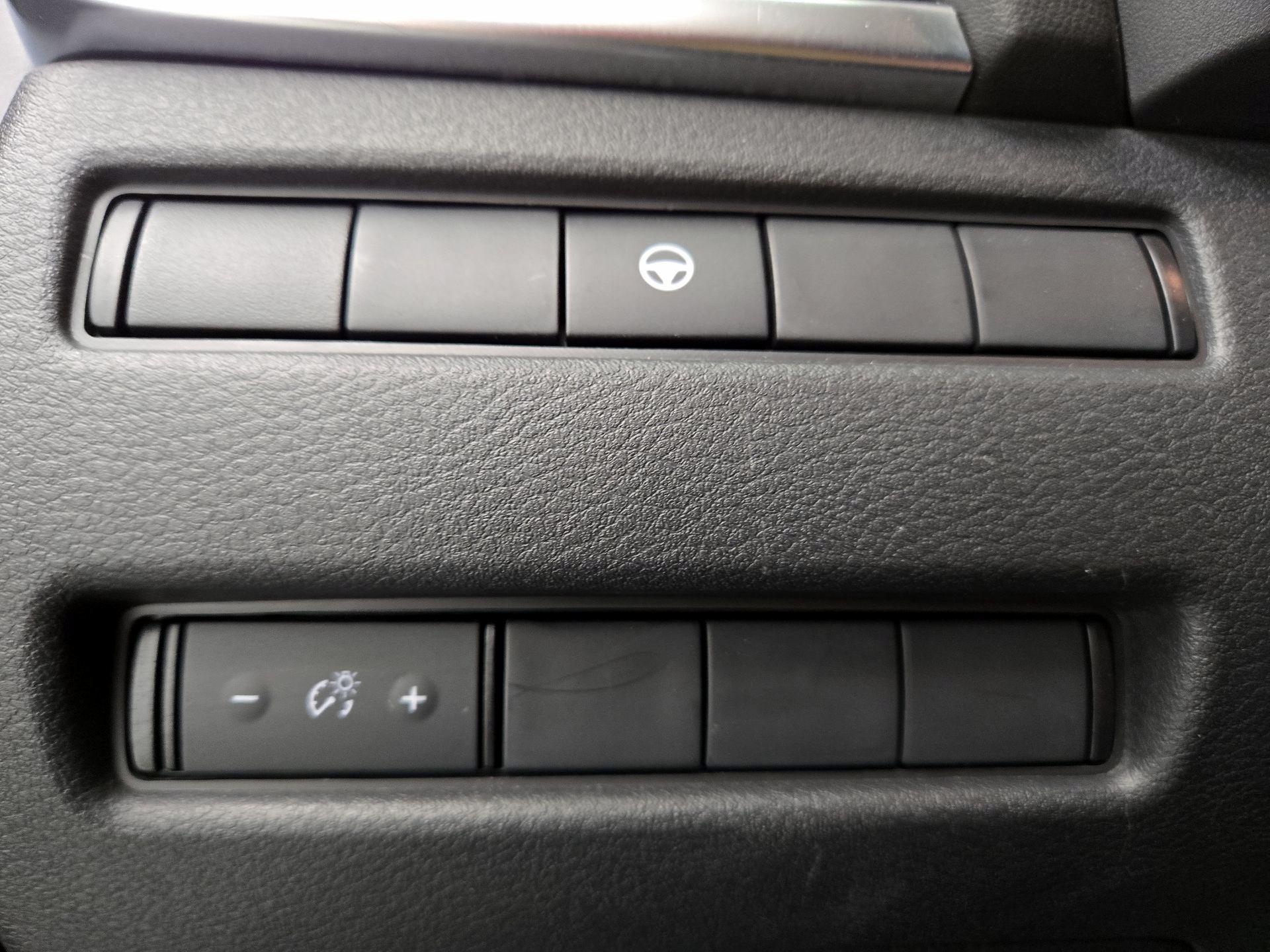 Thumbnail: 2022 Nissan Rogue - 13