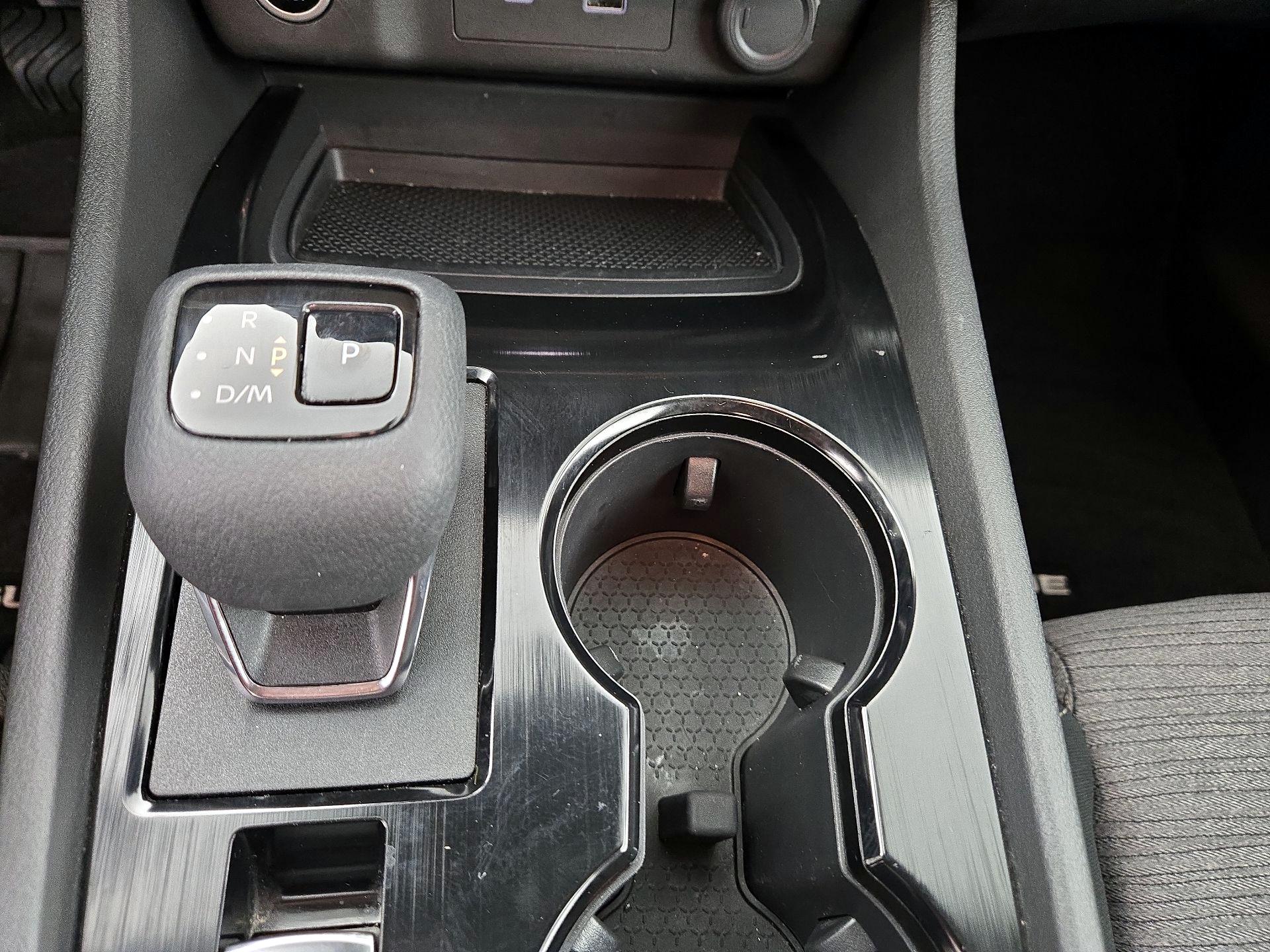 Thumbnail: 2022 Nissan Rogue - 17