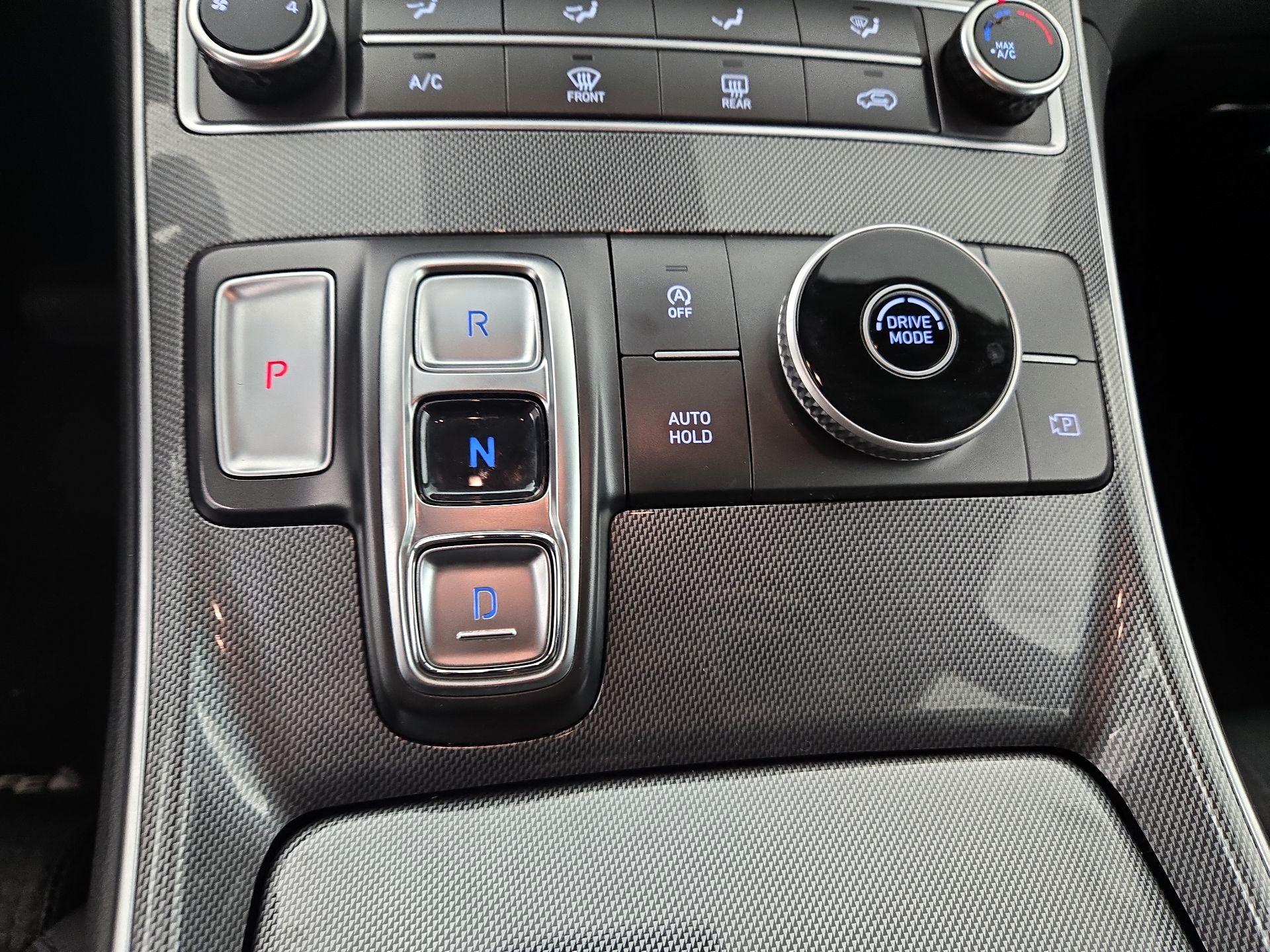 Thumbnail: 2023 Hyundai Santa Fe - 17