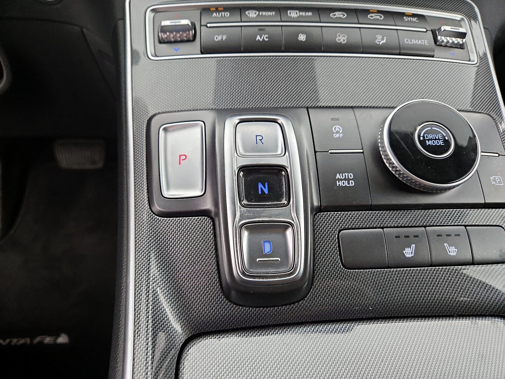 Thumbnail: 2022 Hyundai Santa Fe - 17