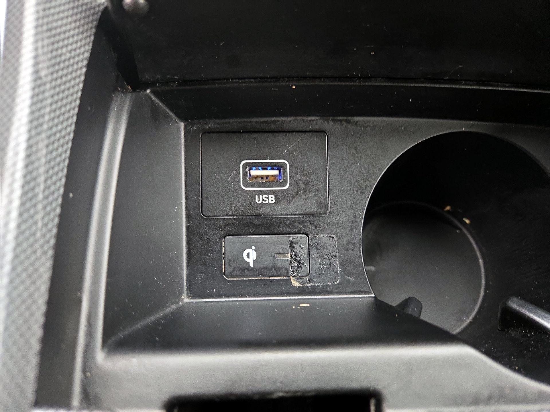 Thumbnail: 2022 Hyundai Santa Fe - 18