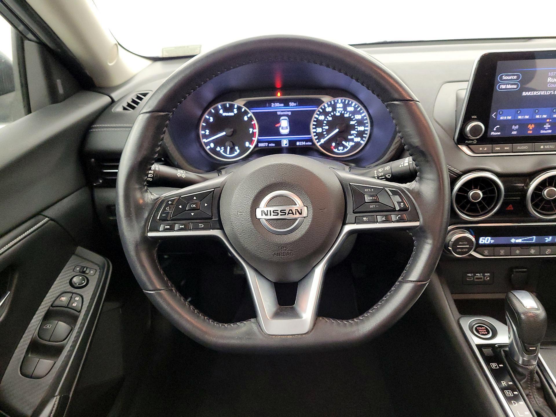 Thumbnail: 2020 Nissan Sentra - 10